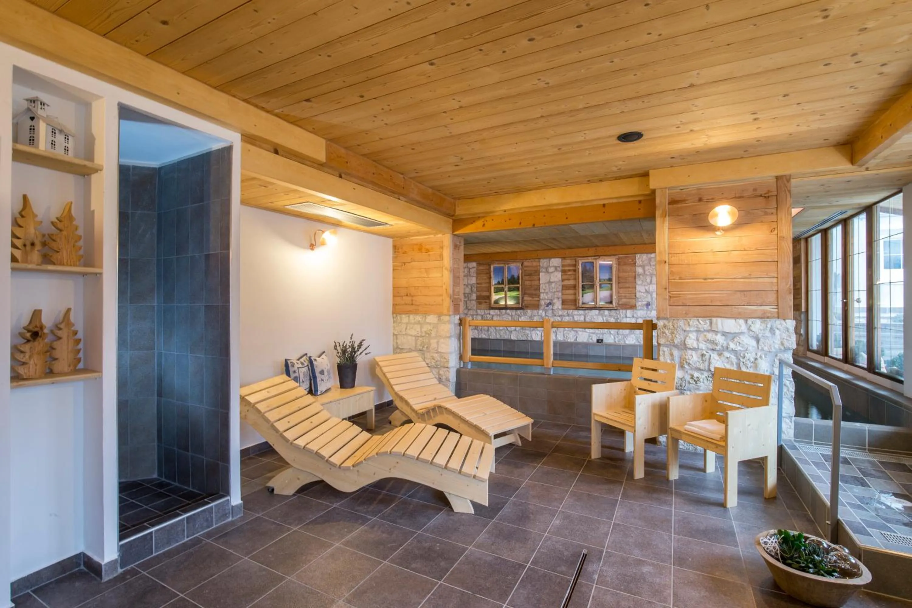Swimming pool in Residence Derby Club