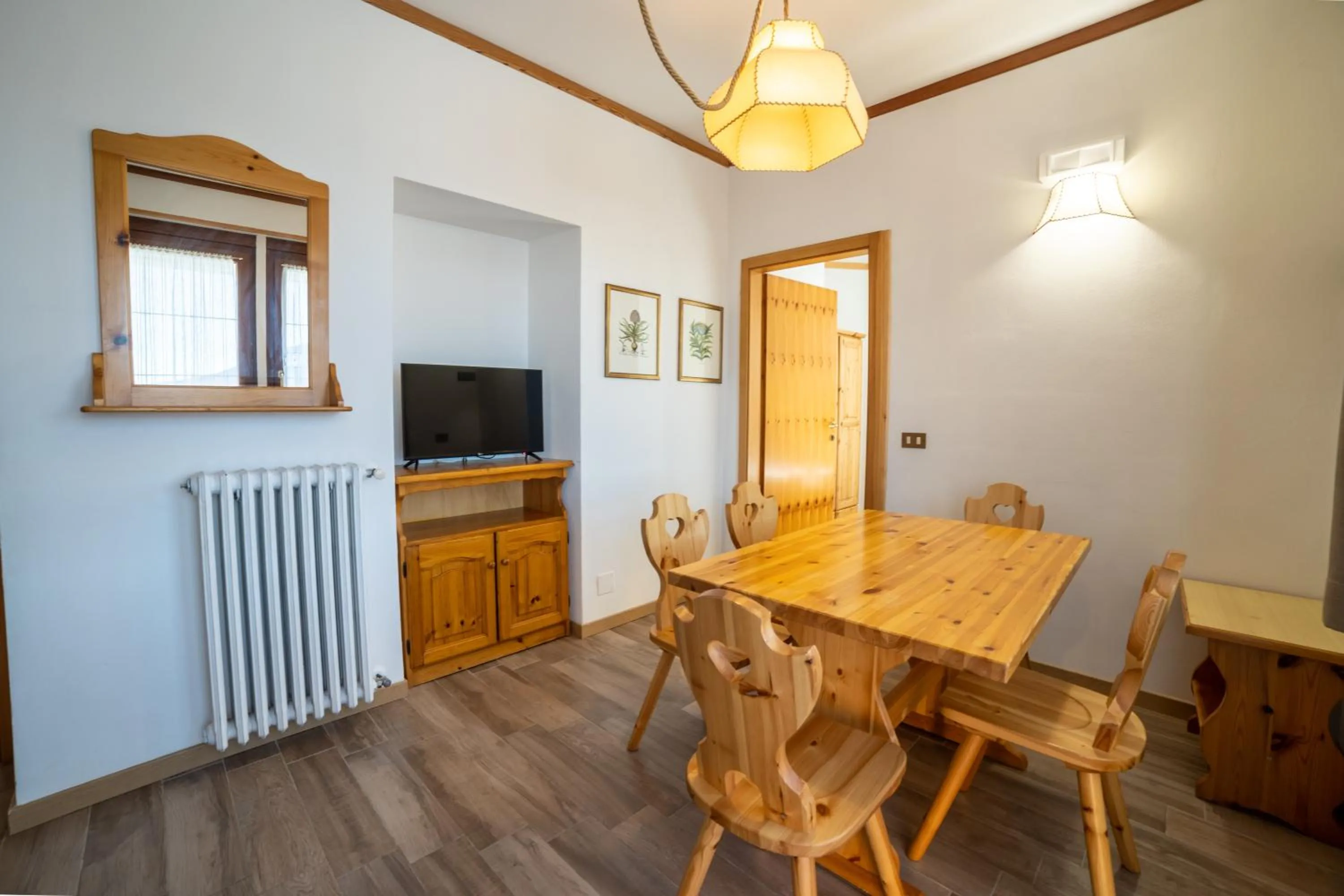 Dining area in Residence Derby Club