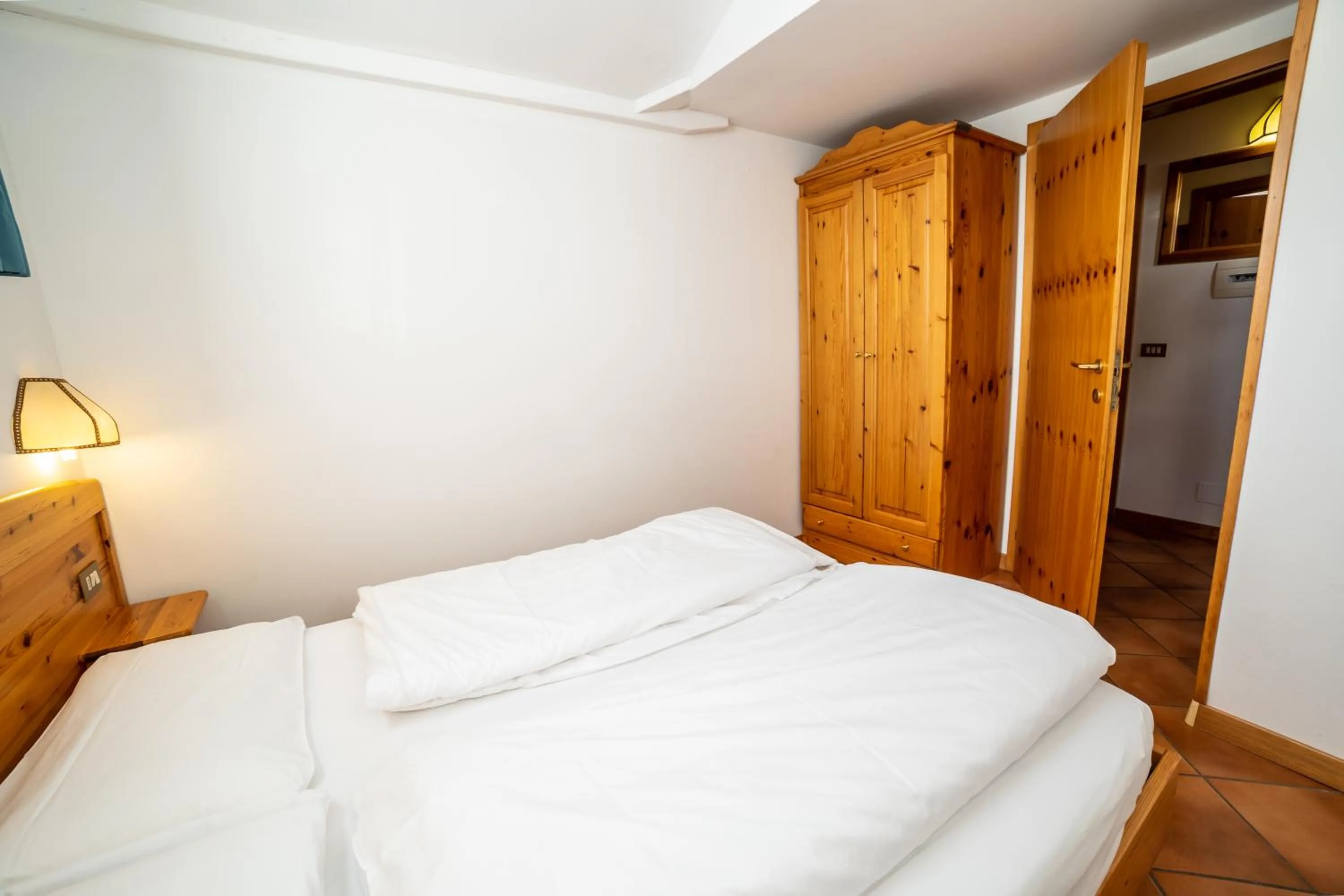 Bed in Residence Derby Club