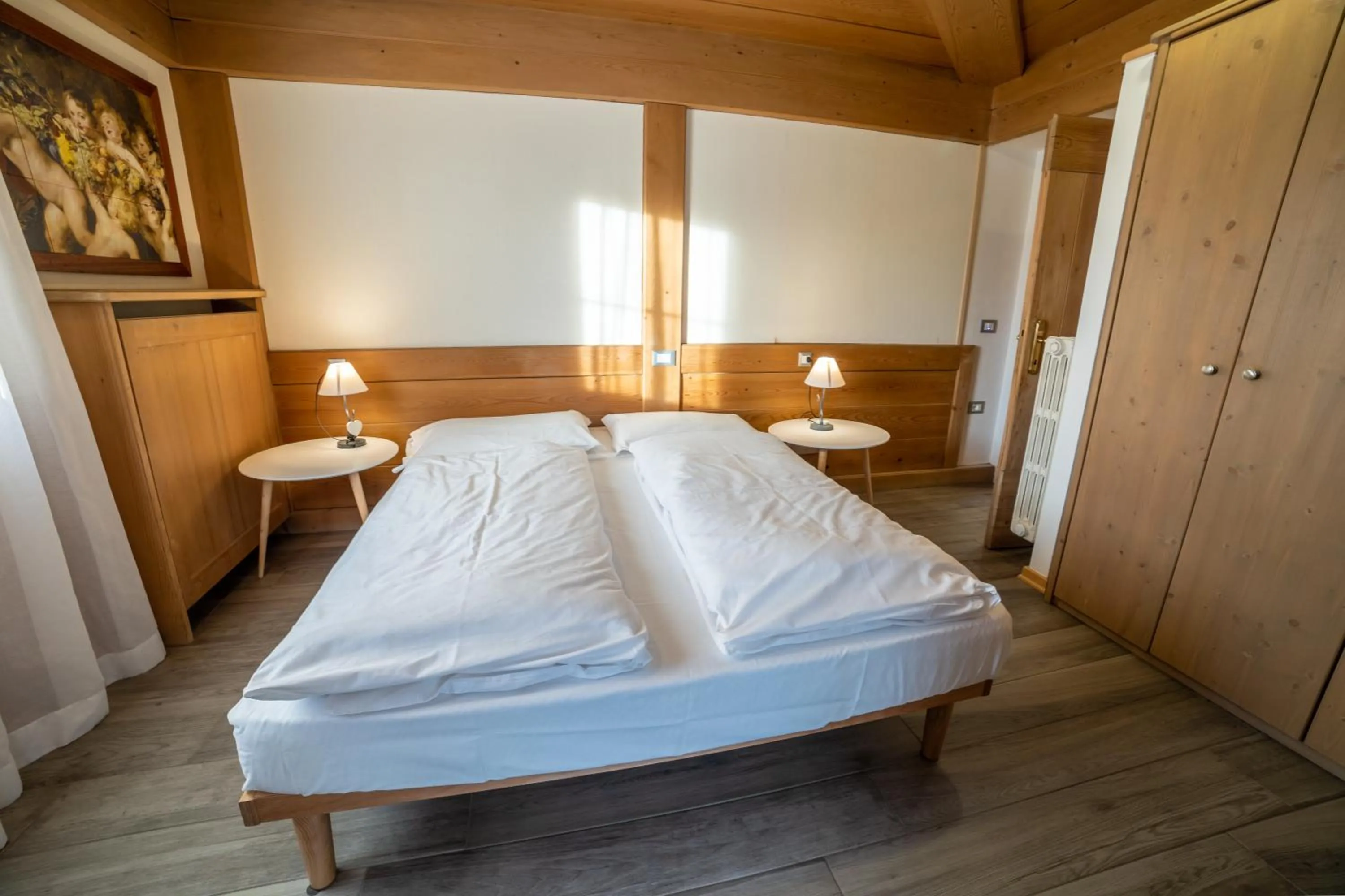 Bed in Residence Derby Club