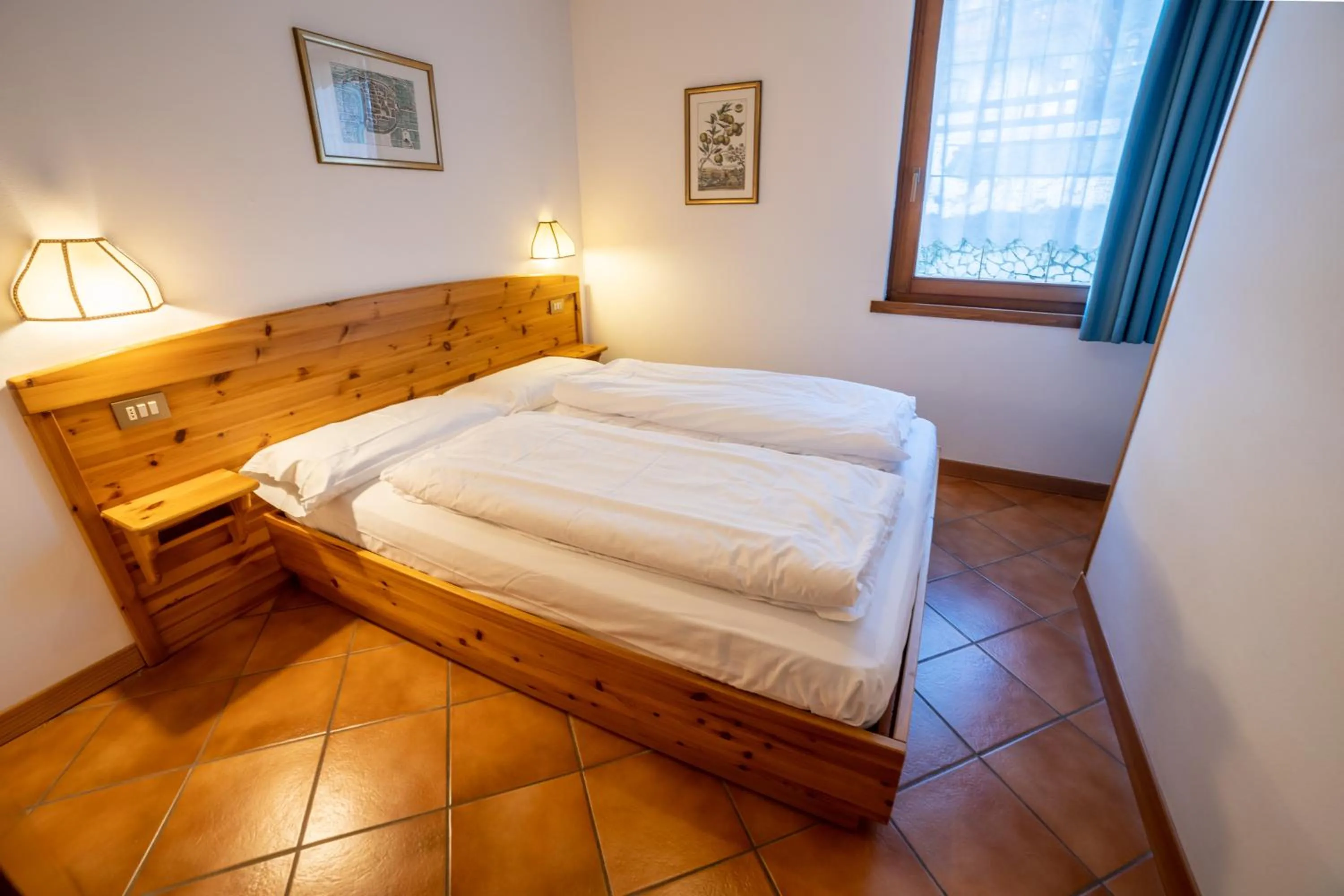 Bedroom, Bed in Residence Derby Club