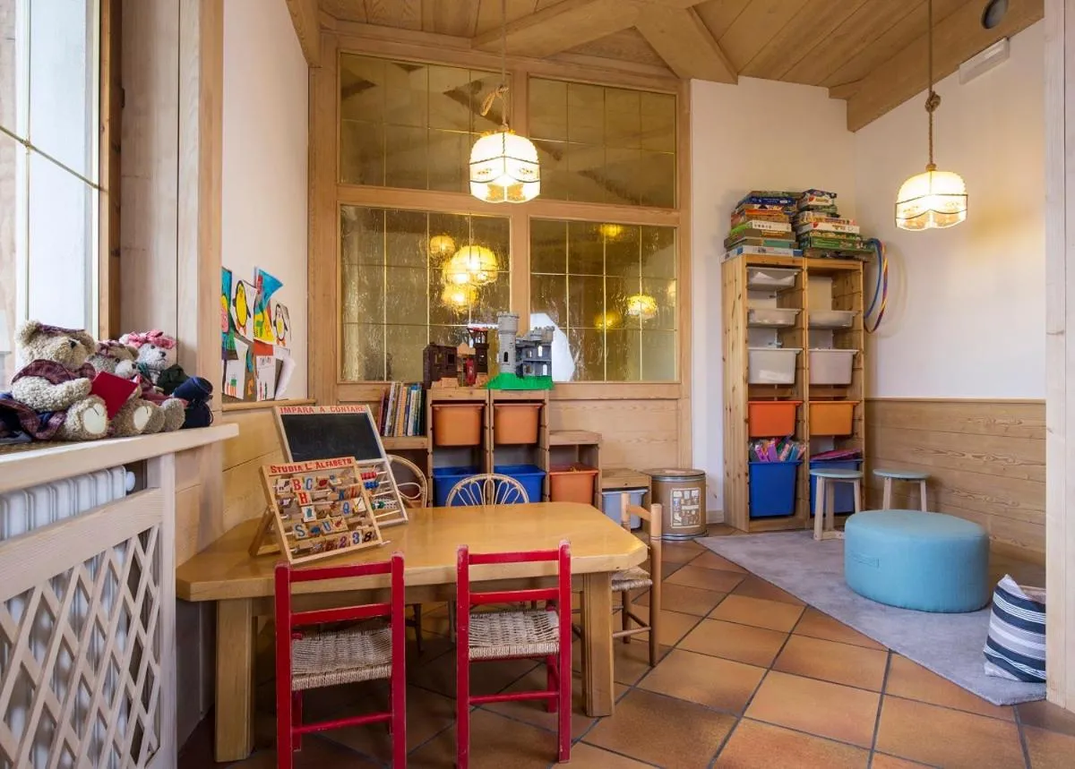 Kids's club in Residence Derby Club