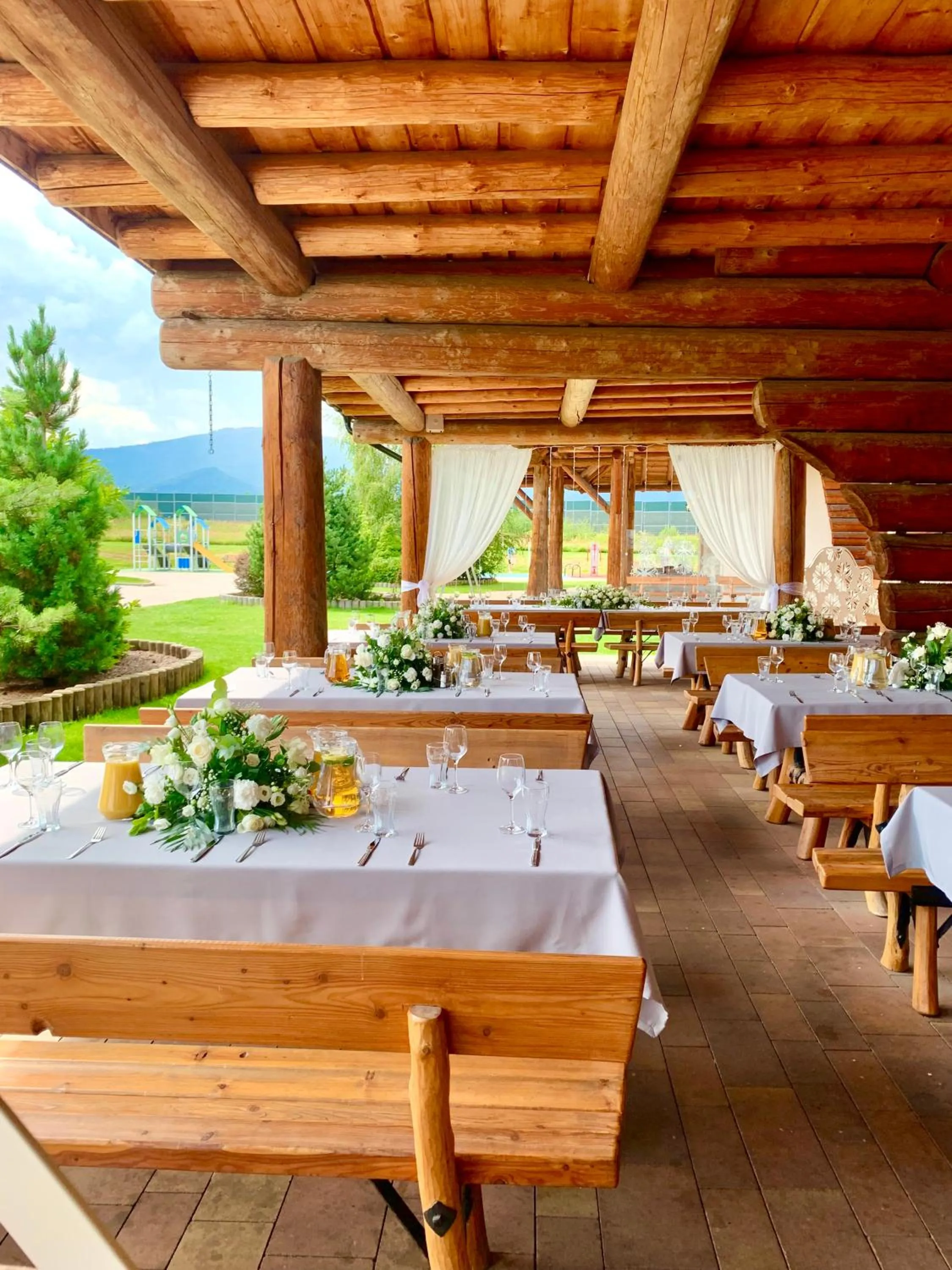 Restaurant/places to eat in Dworek Góralski