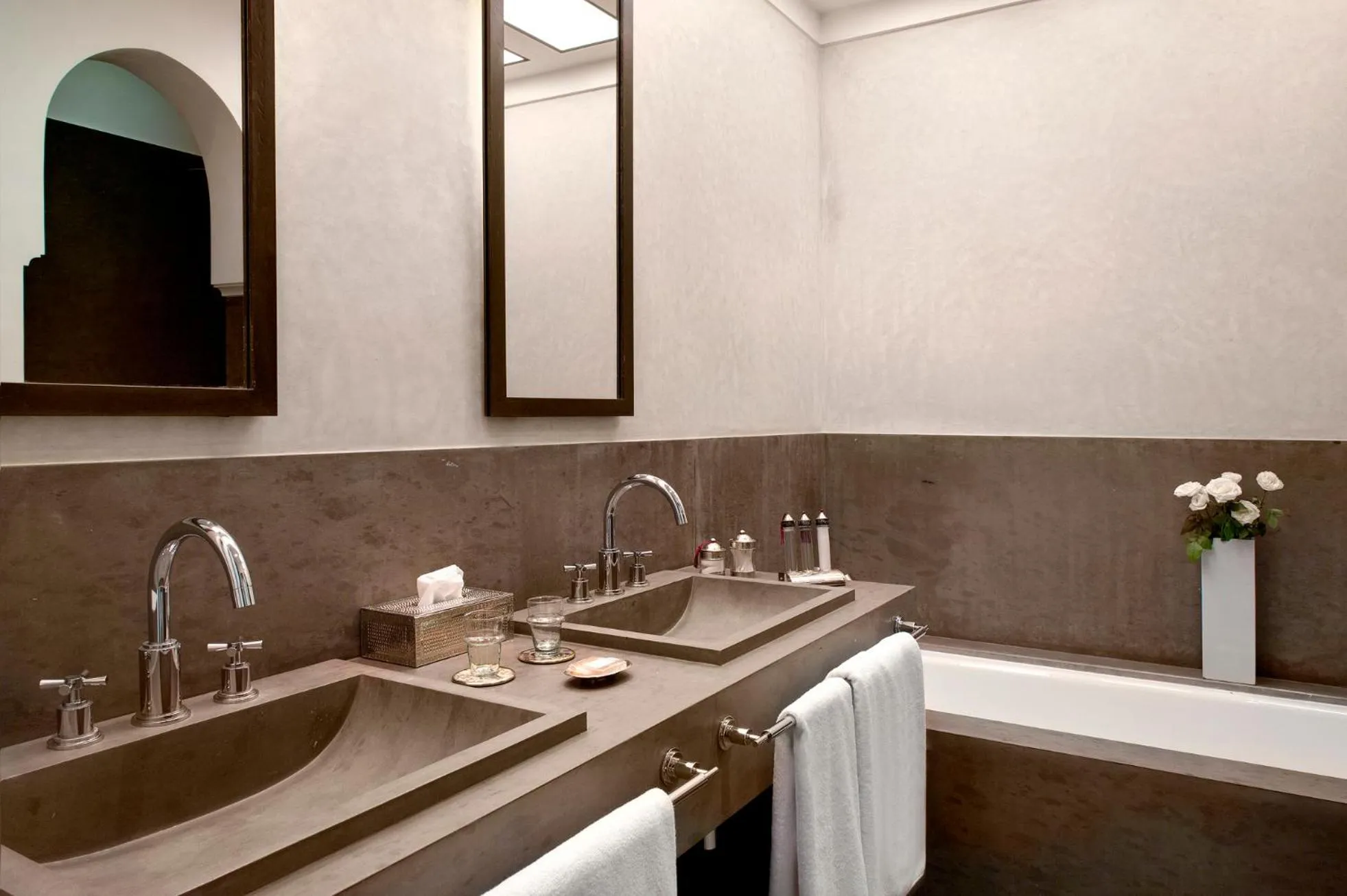 Bathroom in Riad Antara