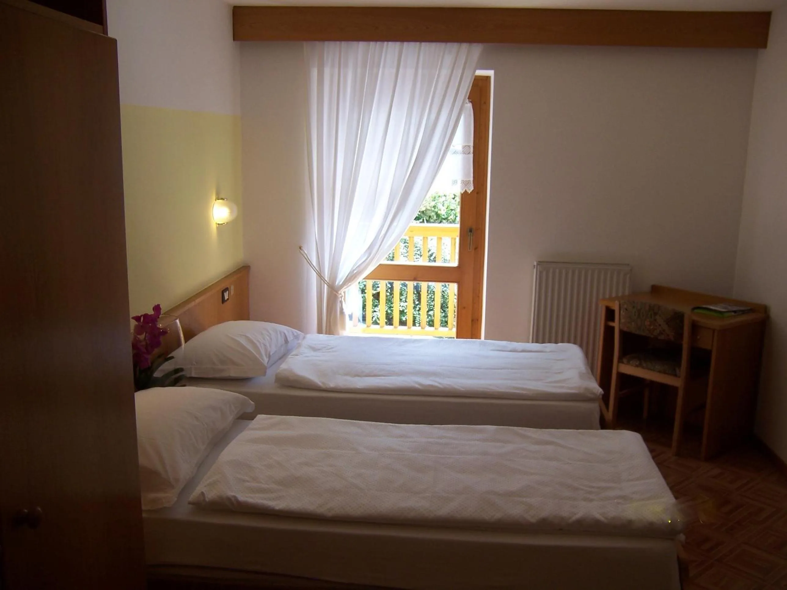 Bed in Alpen Hotel Rabbi