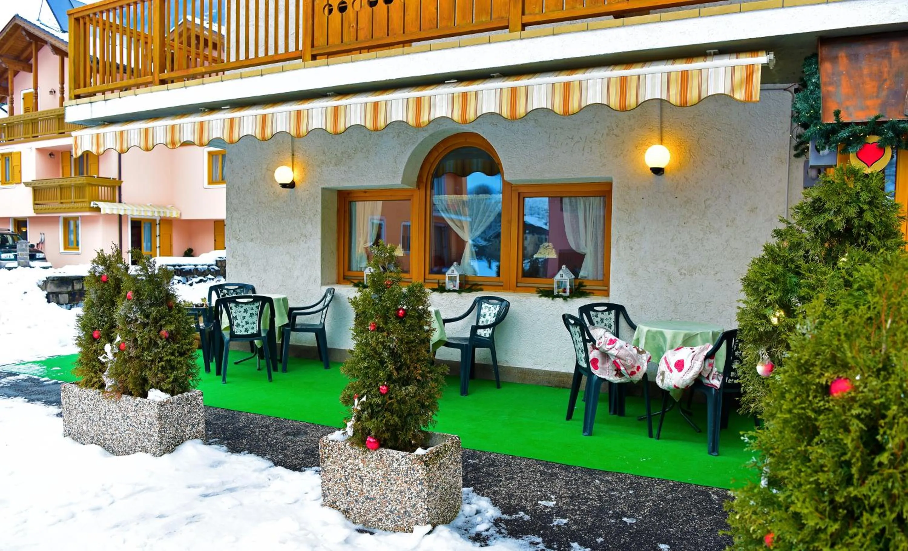 Property building in Alpen Hotel Rabbi