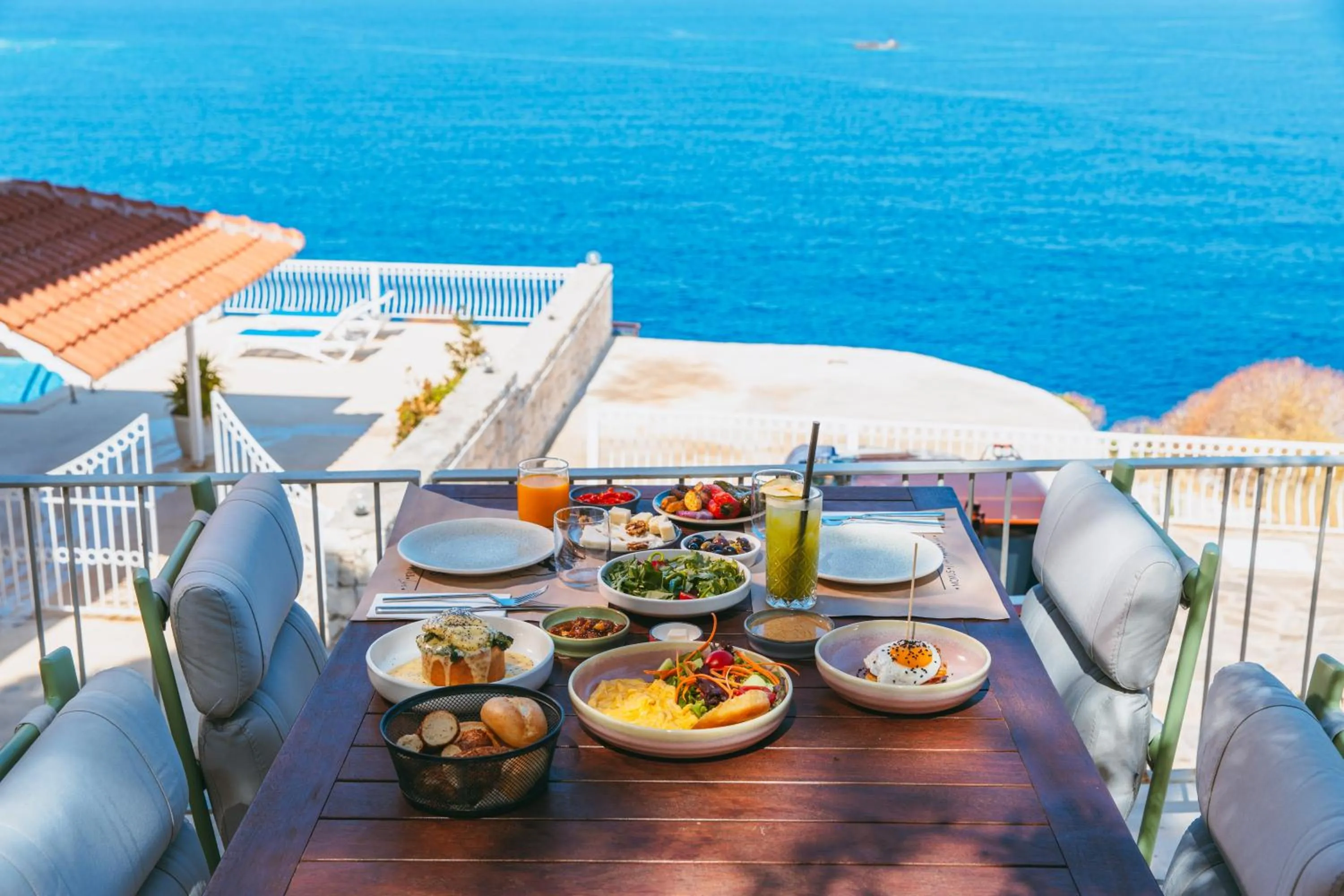 Breakfast in Mavilim Hotel