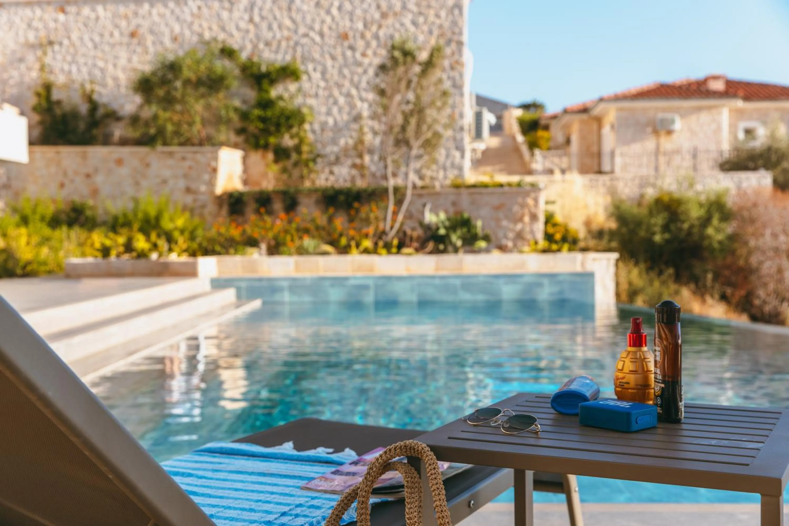 Pool view in Mavilim Hotel