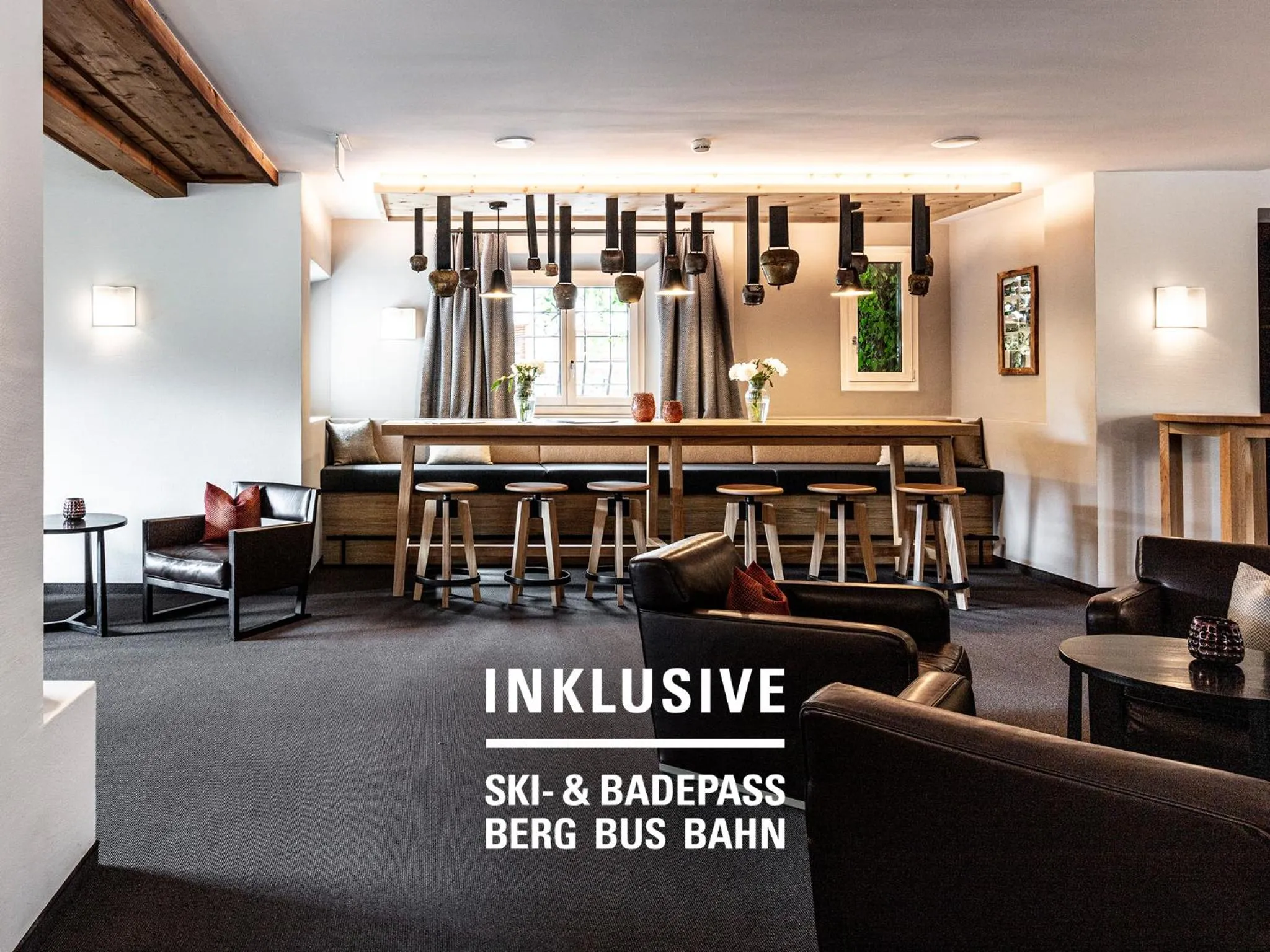 Lounge or bar in Engadiner Boutique-Hotel GuardaVal