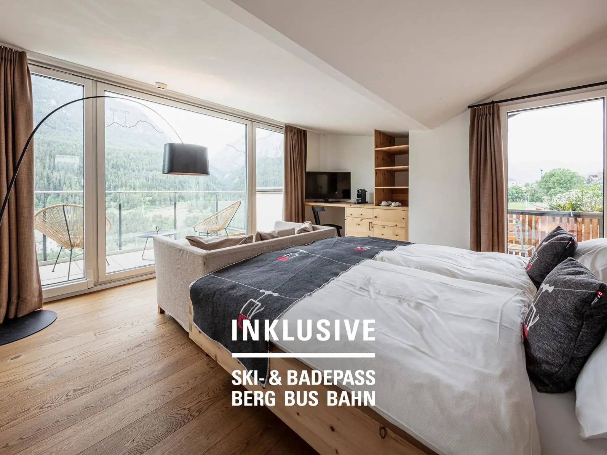 Junior Suite - single occupancy in Engadiner Boutique-Hotel GuardaVal Junior Suite - single occupancy in Engadiner Boutique-Hotel GuardaVal