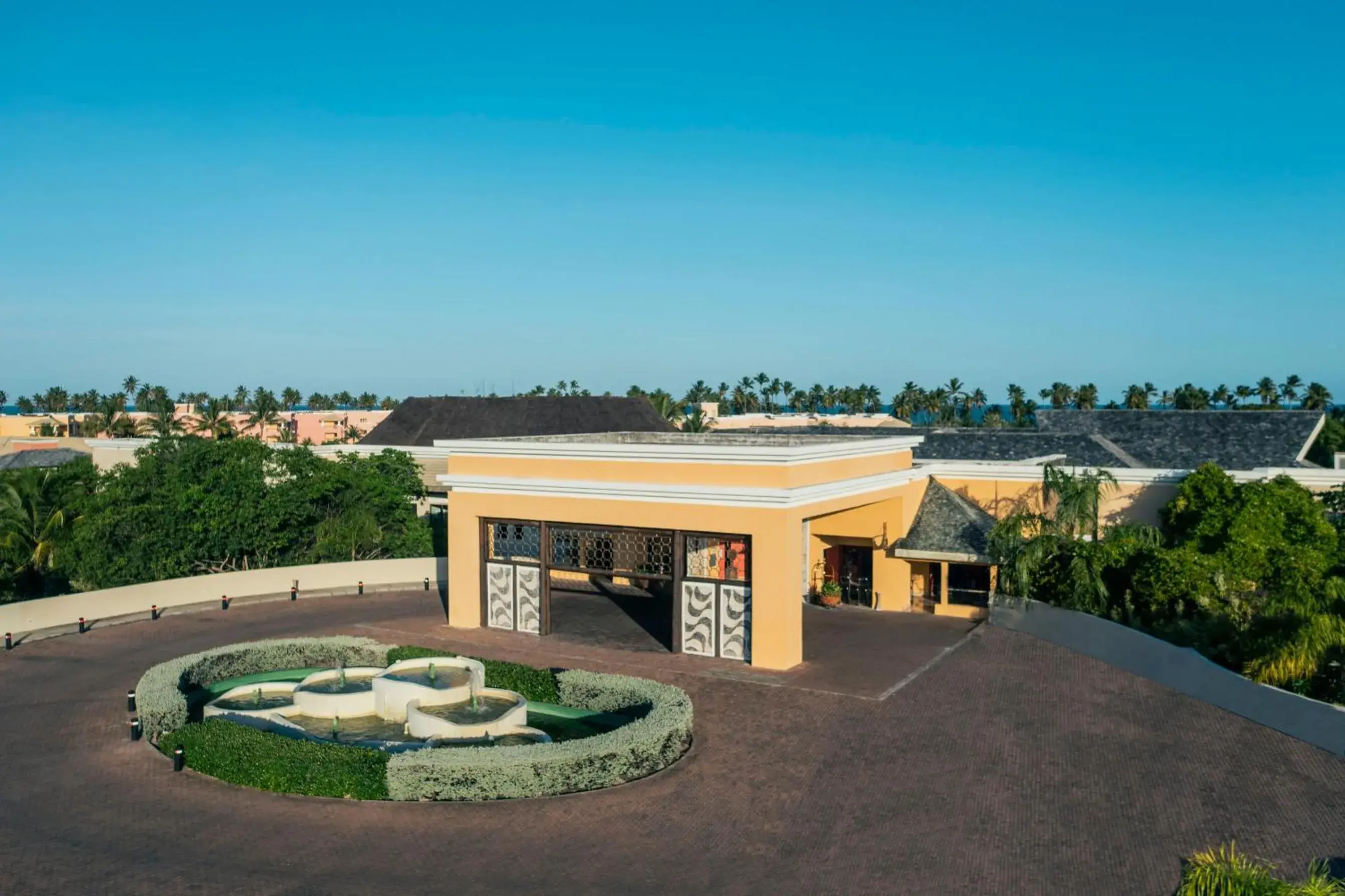 Property building in Iberostar Selection Praia do Forte - All Inclusive Property building in Iberostar Selection Praia do Forte - All Inclusive