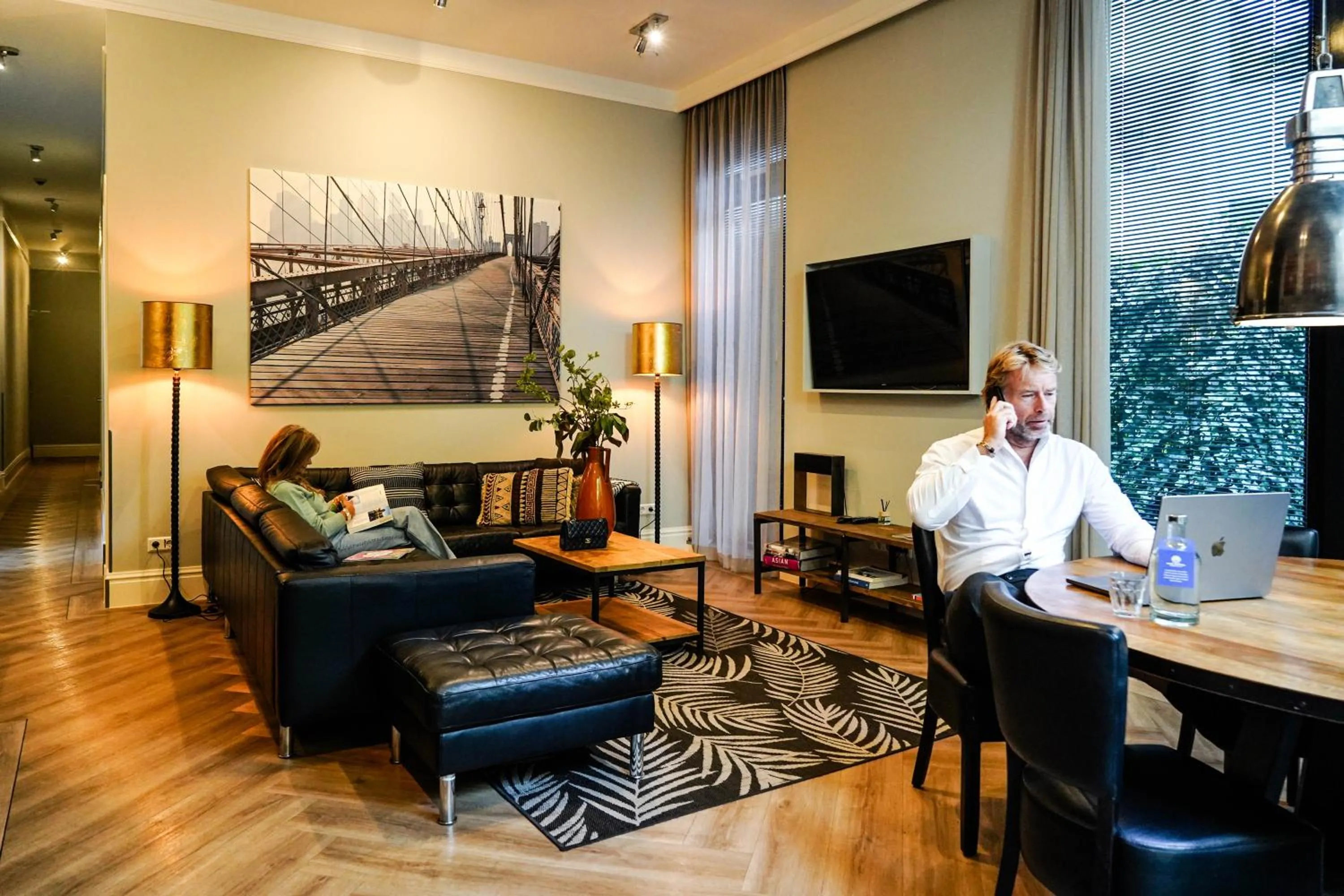Park Central Royal 82