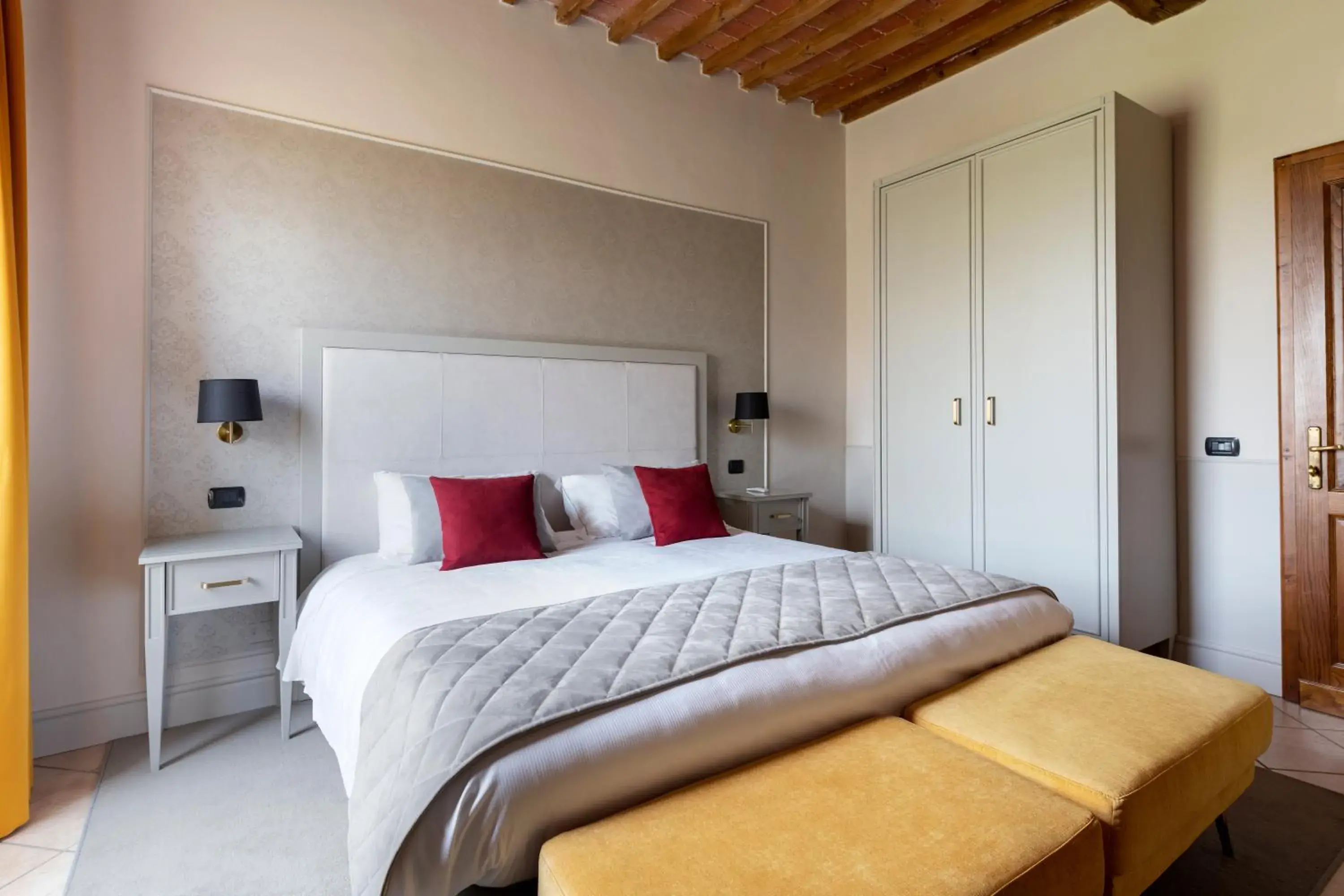 Twin Room in Relais Villa Grazianella | UNA Esperienze Twin Room in Relais Villa Grazianella | UNA Esperienze