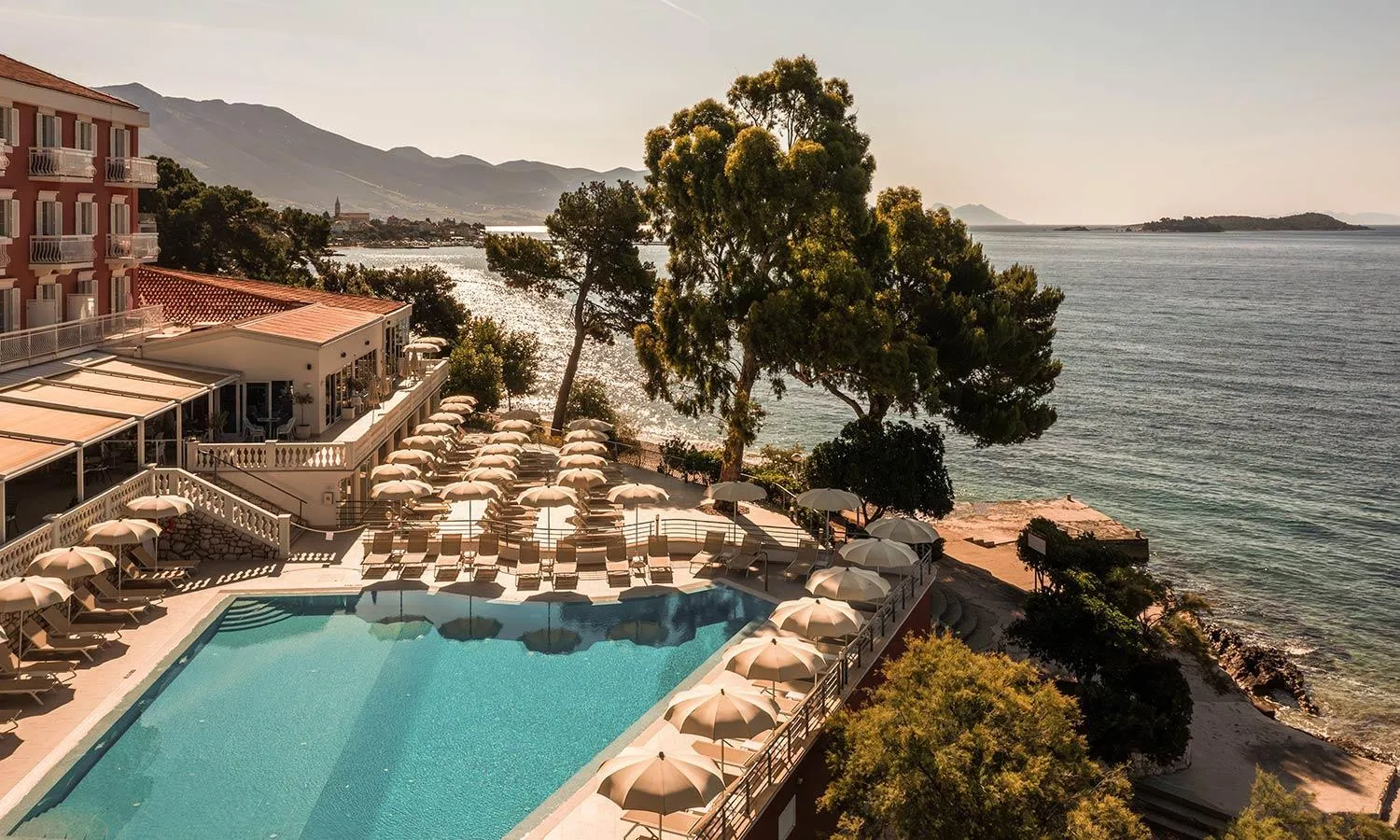 Property building in Aminess Younique Bellevue Hotel