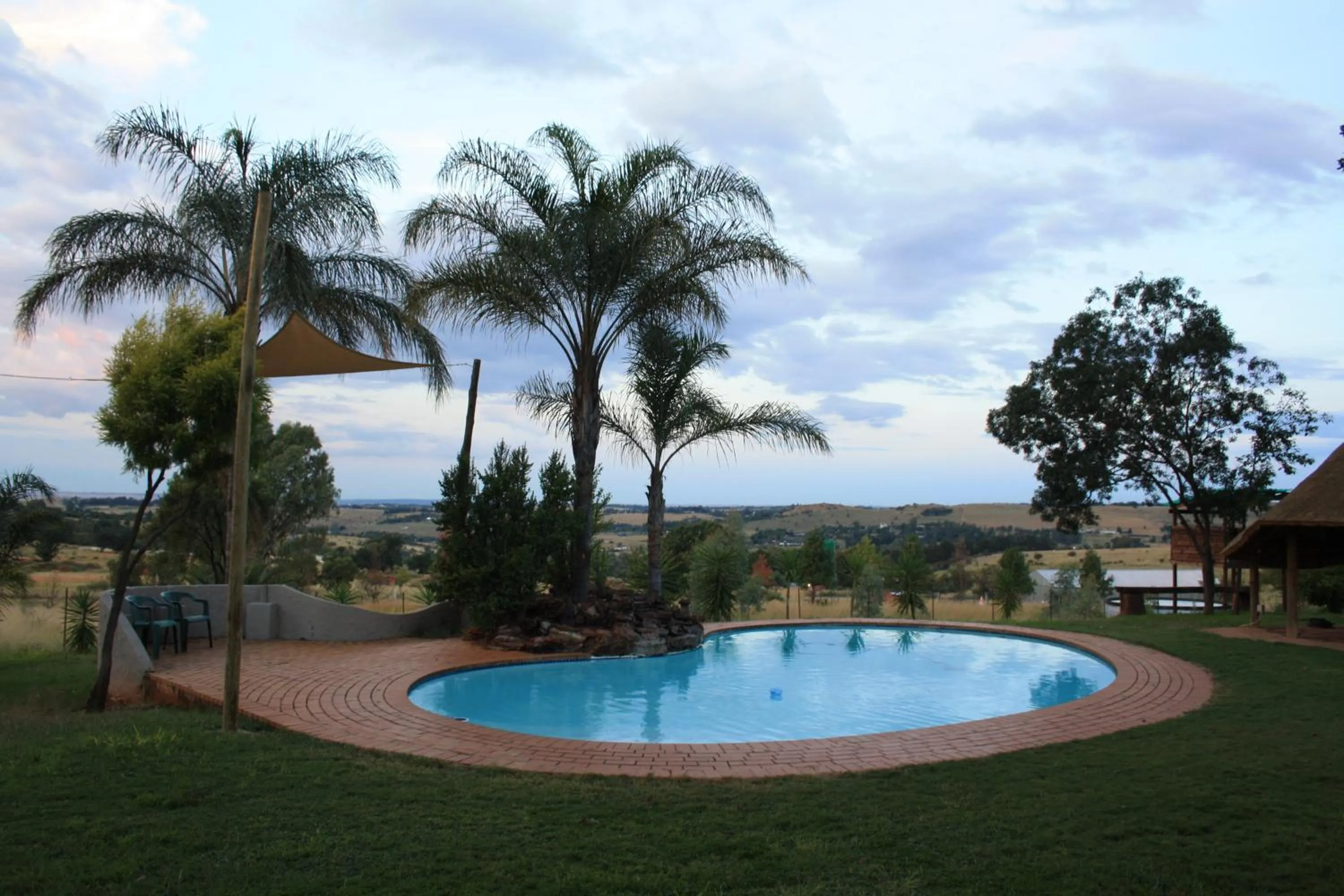 Swimming pool in Misty Morn Cottages
