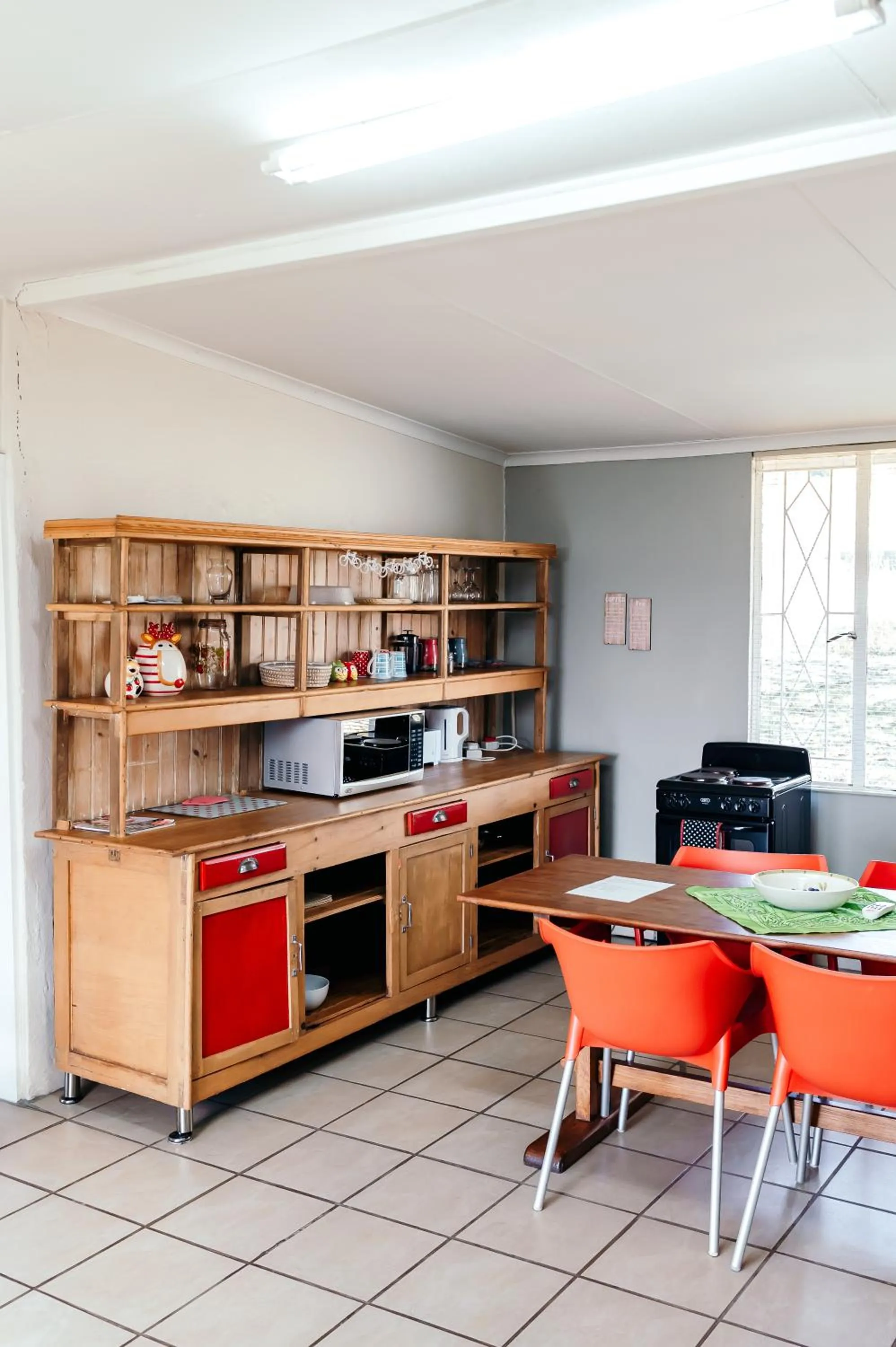 Kitchen or kitchenette in Misty Morn Cottages