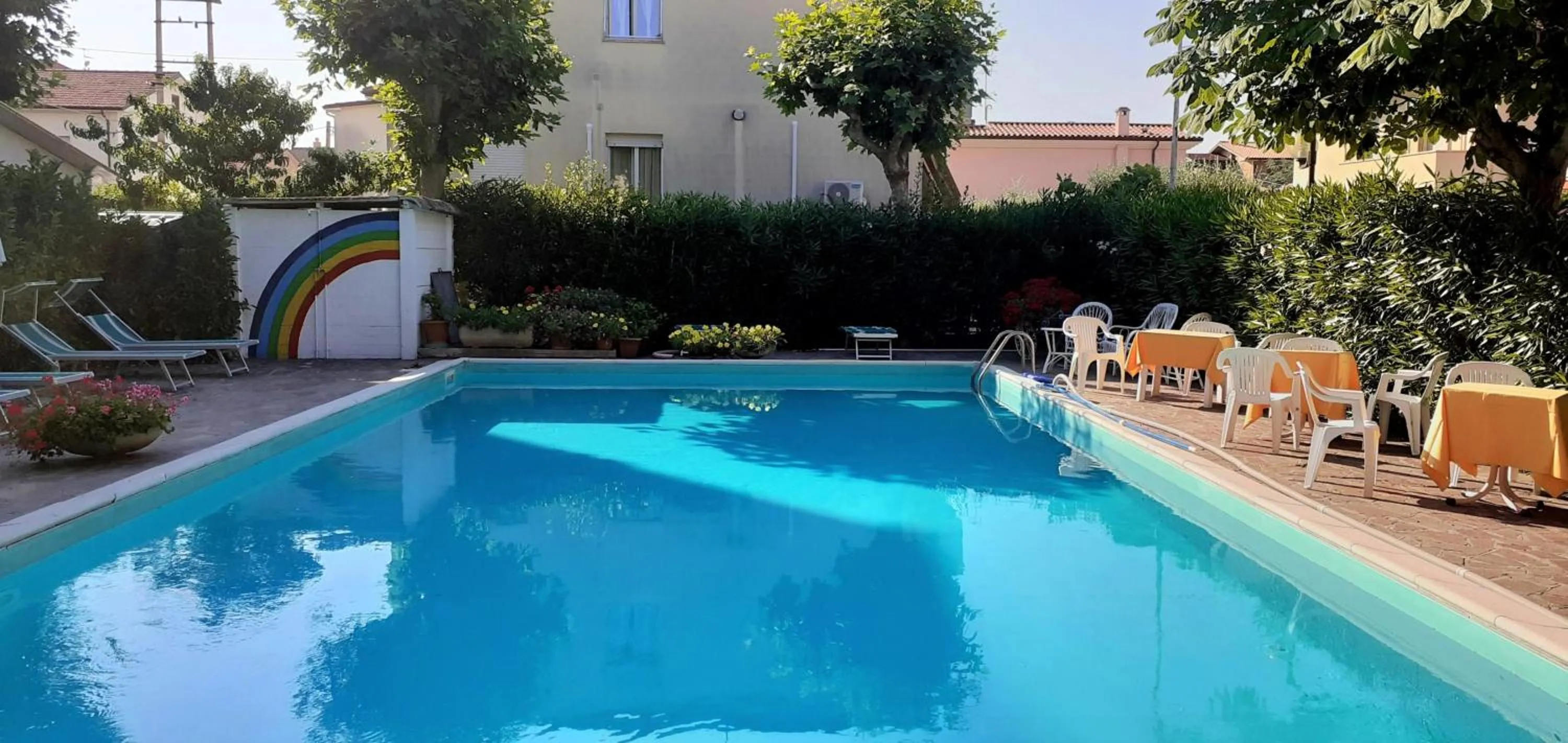 Day in Hotel Garden B&B