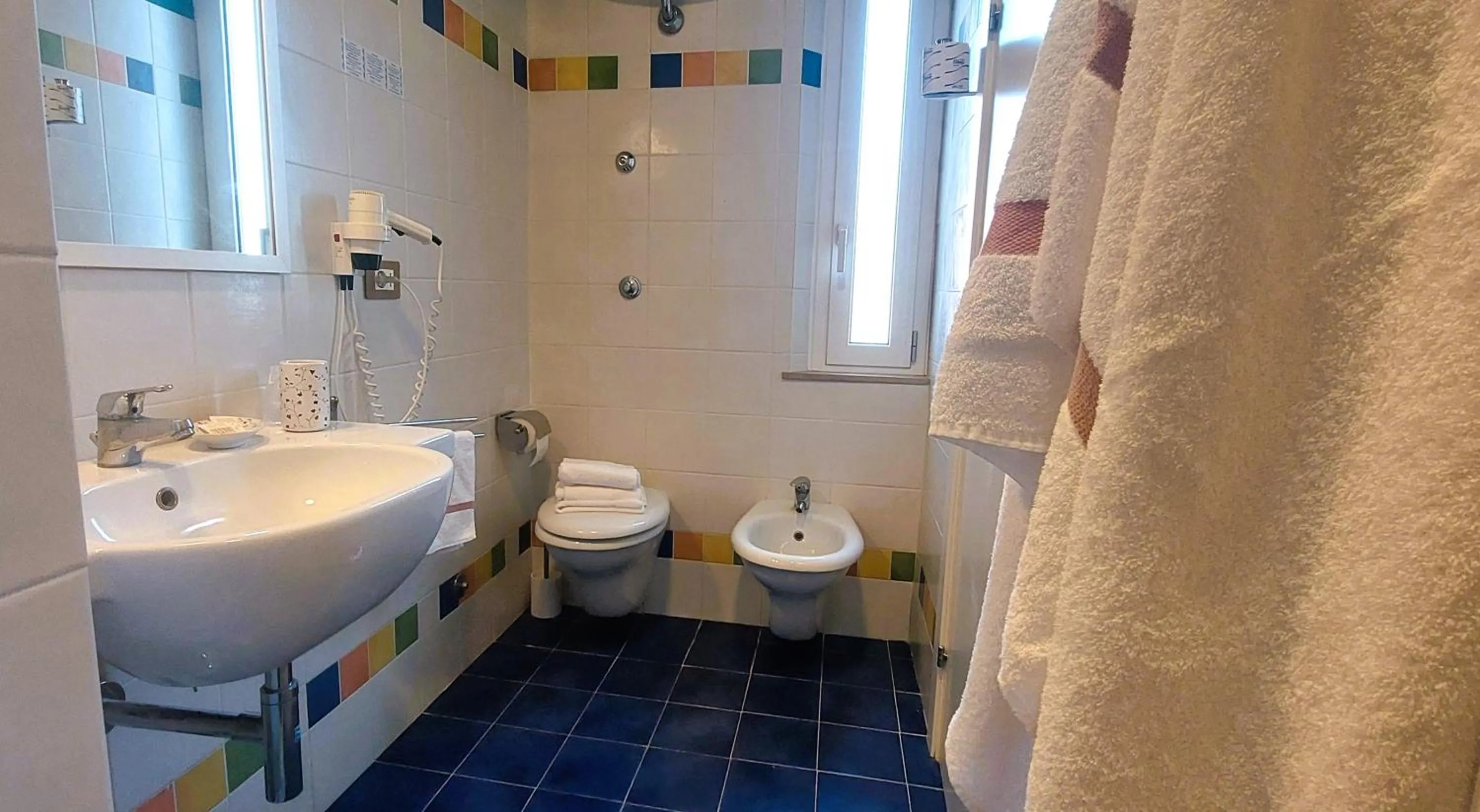 Bathroom in Hotel Garden B&B