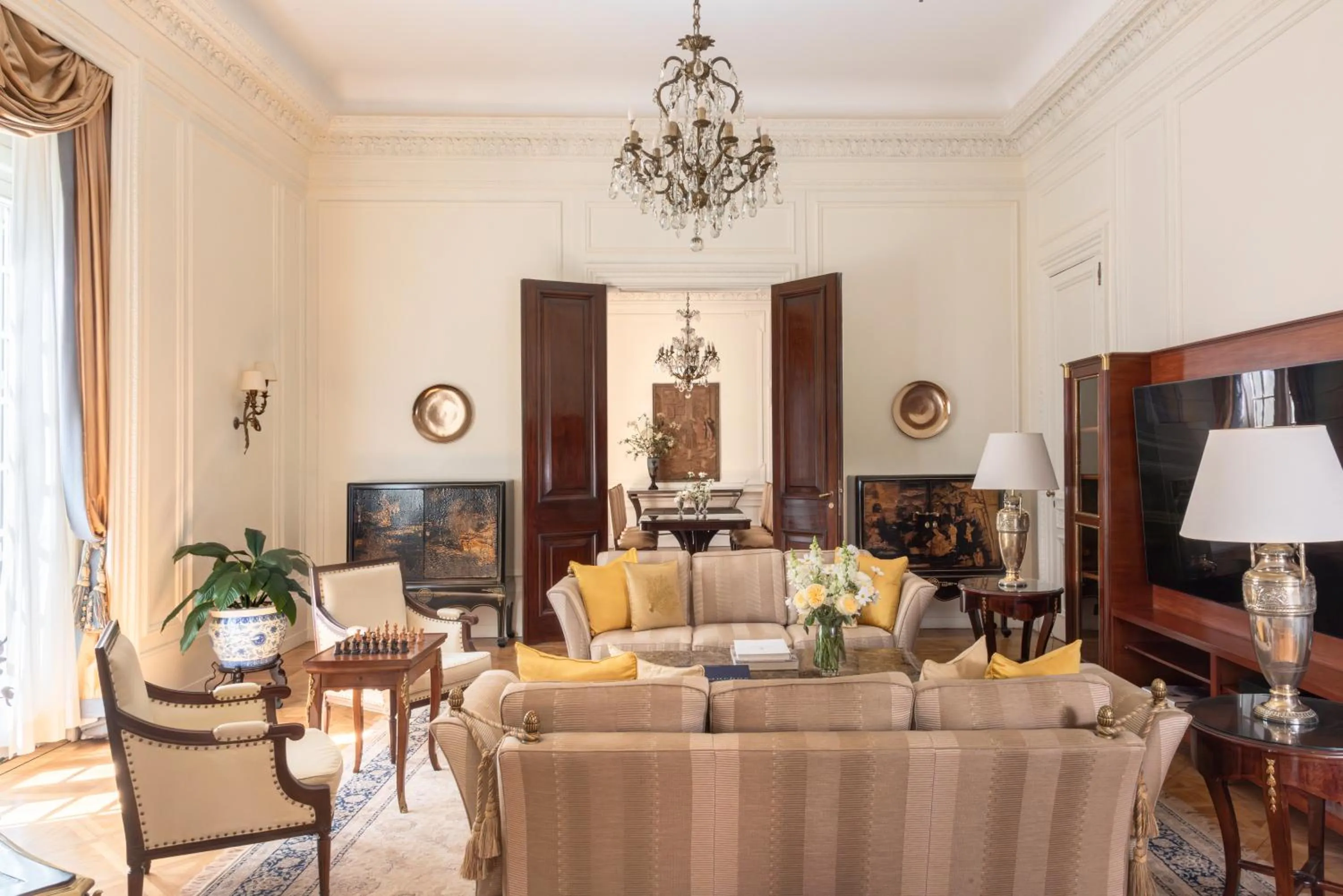 Living room in Four Seasons Hotel Buenos Aires