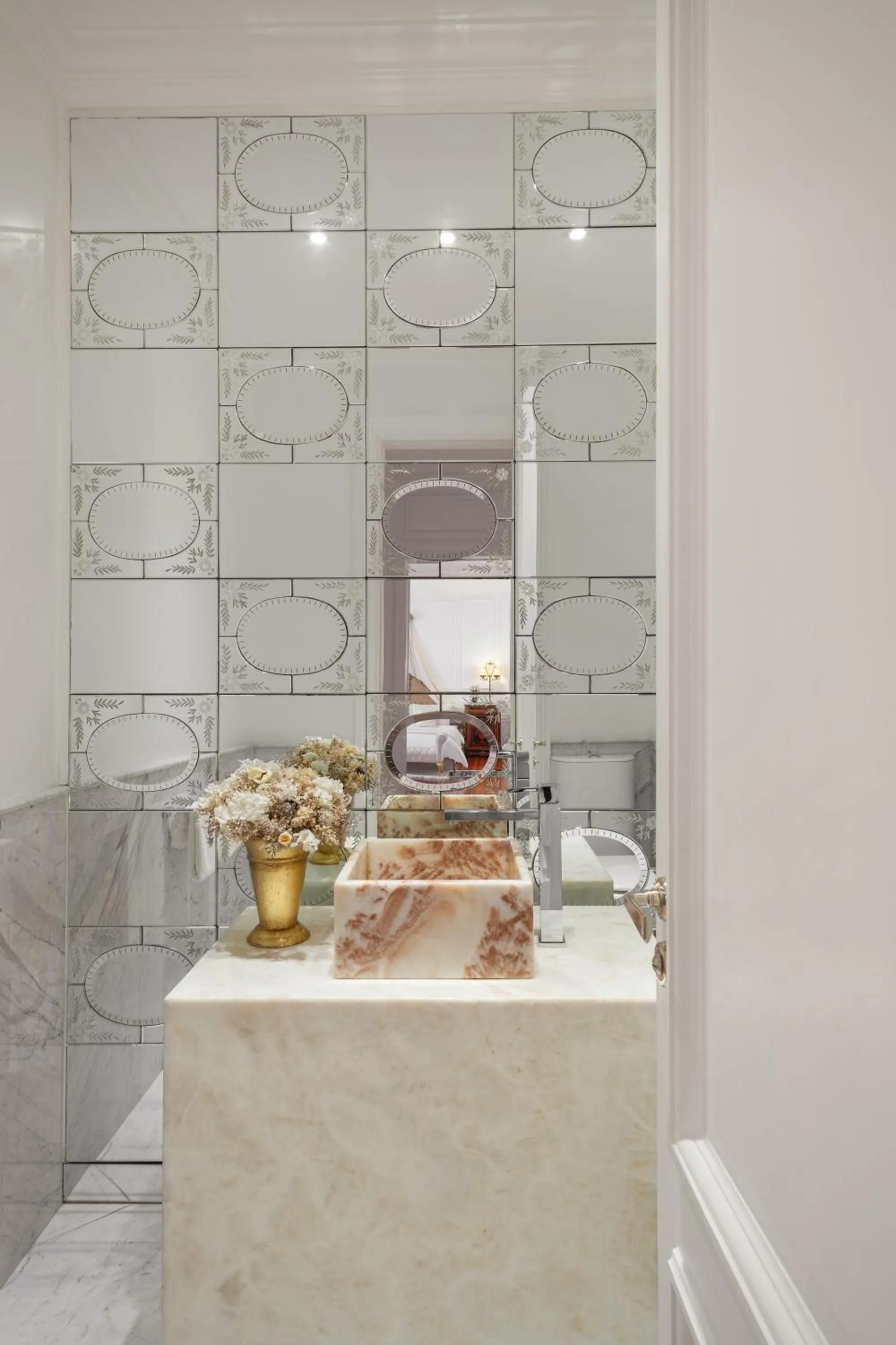 Bathroom in Four Seasons Hotel Buenos Aires