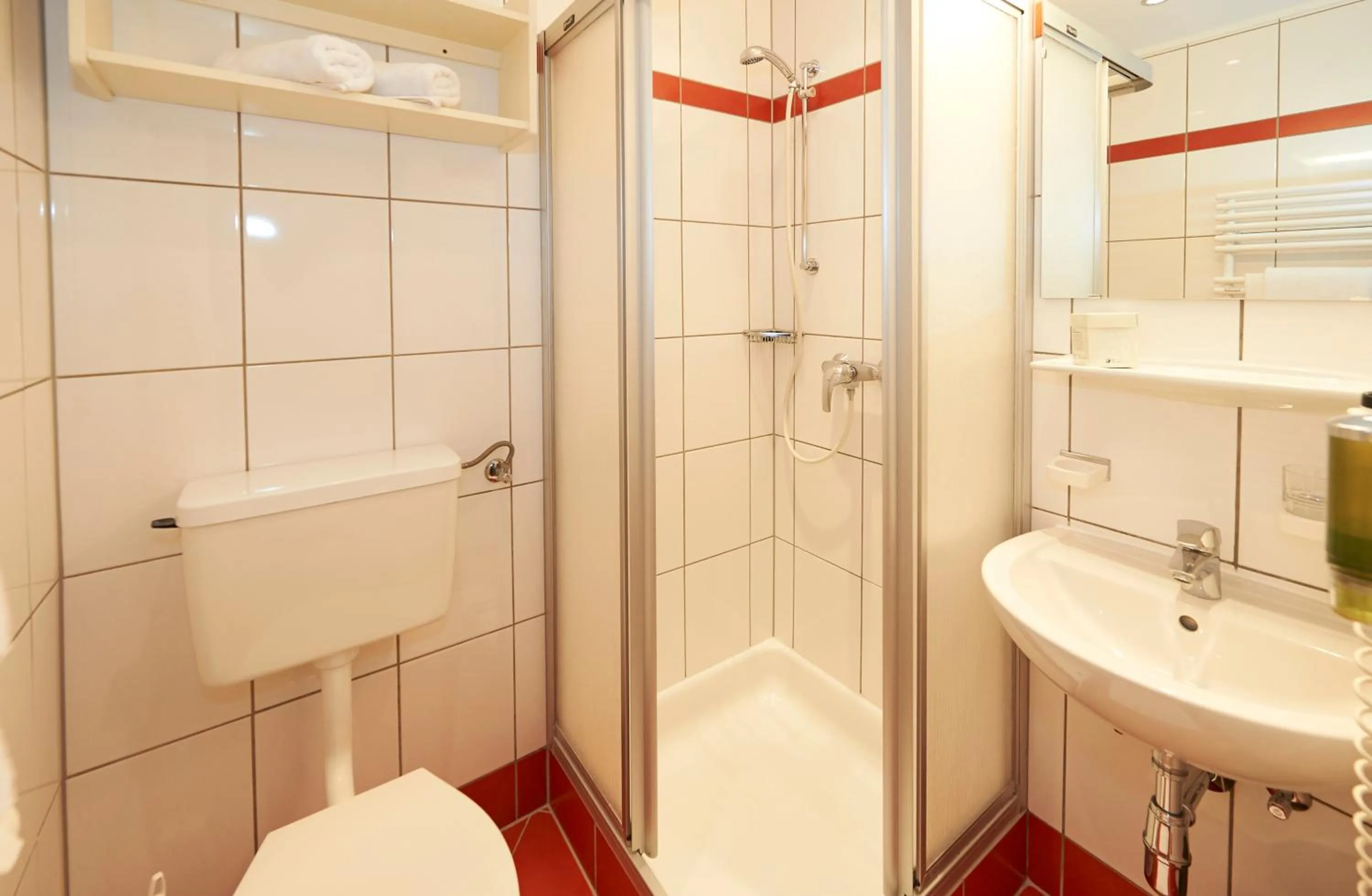 Shower in Wohlfühlresort und Feriengut Martinerhof