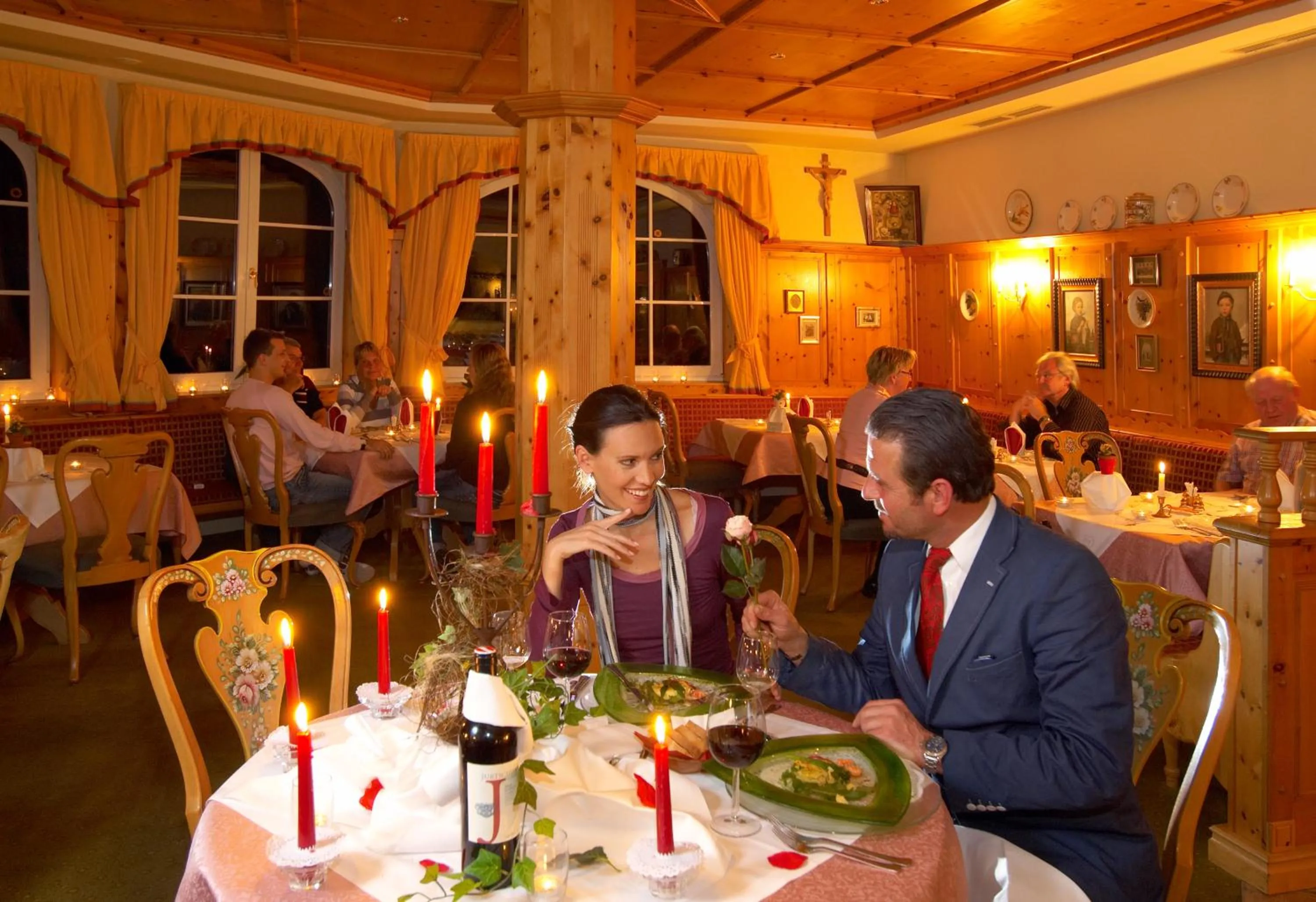 Restaurant/places to eat in Wohlfühlresort und Feriengut Martinerhof