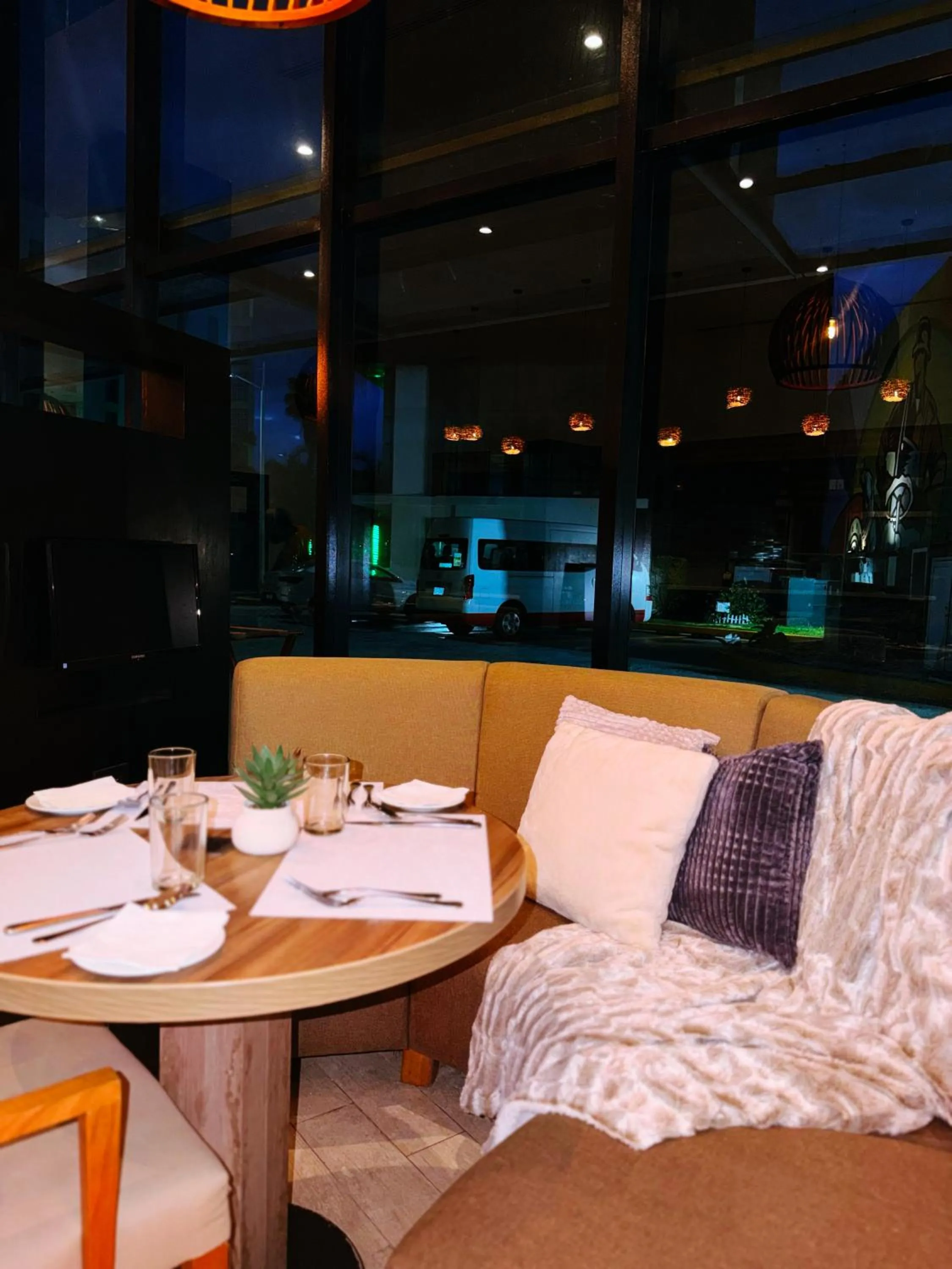Restaurant/places to eat in InHouse Ciudad del Carmen