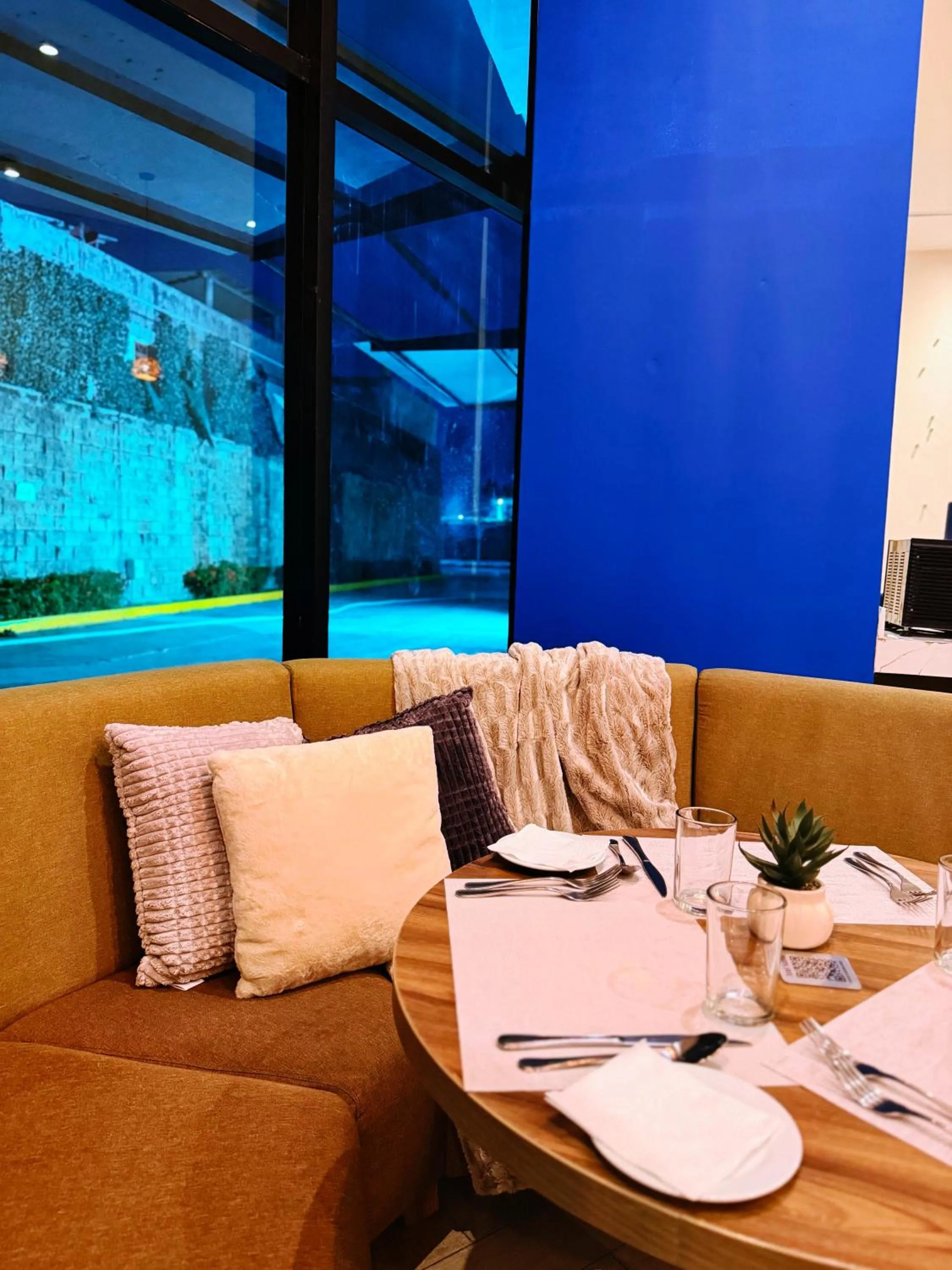 Restaurant/places to eat in InHouse Ciudad del Carmen