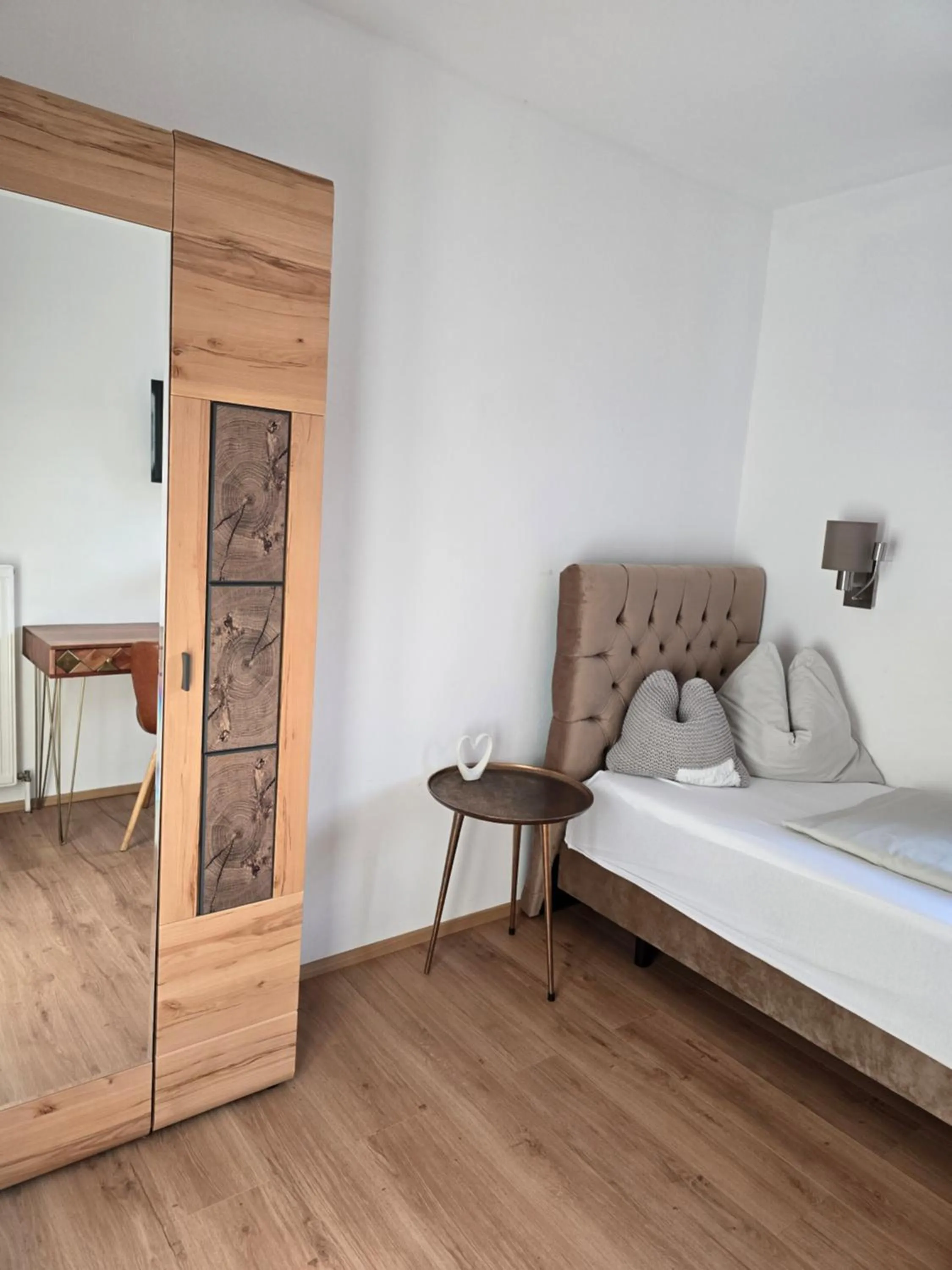 Bed in Hotel Hafnerwirt