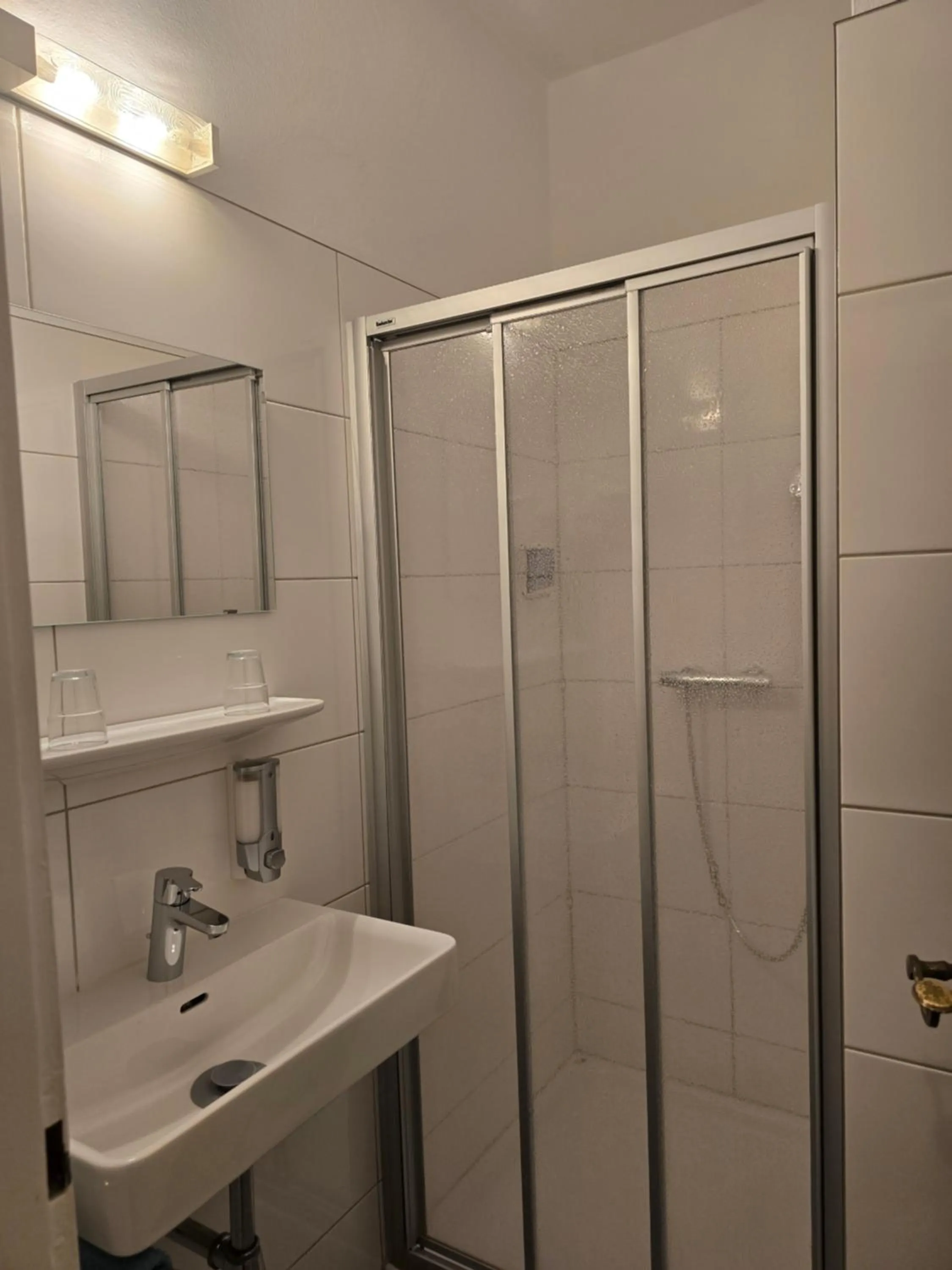 Shower in Hotel Hafnerwirt