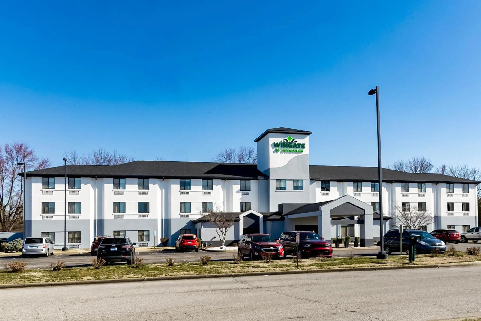 Property building in Wingate by Wyndham Owensboro