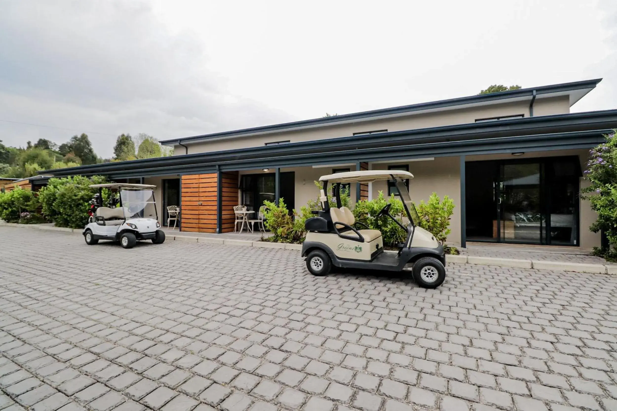 Property building in The Greens Guest House Property building in The Greens Guest House