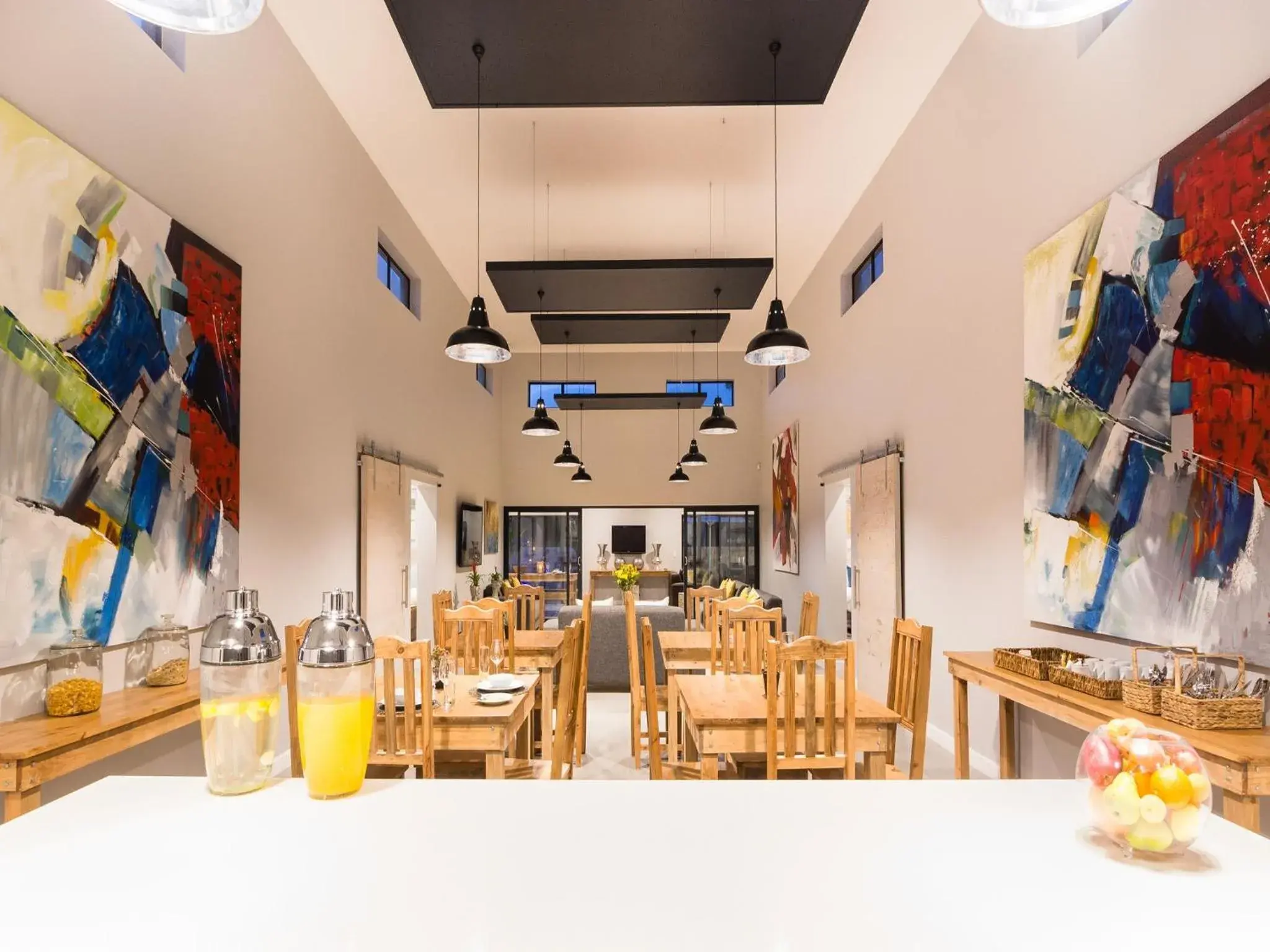 Lounge or bar in The Greens Guest House Lounge or bar in The Greens Guest House