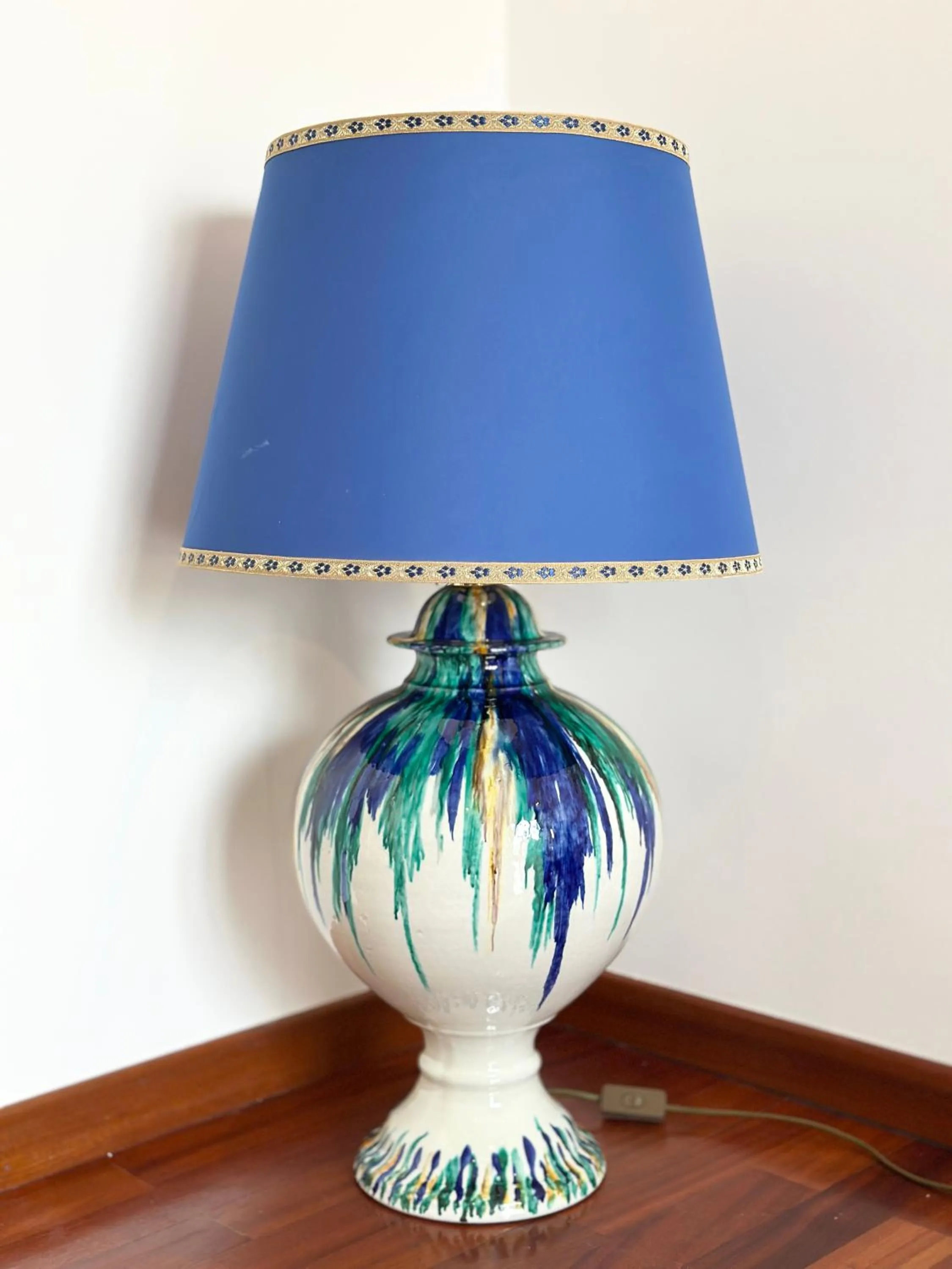 Communal lounge/ TV room in B&B Le Stelle del Museo