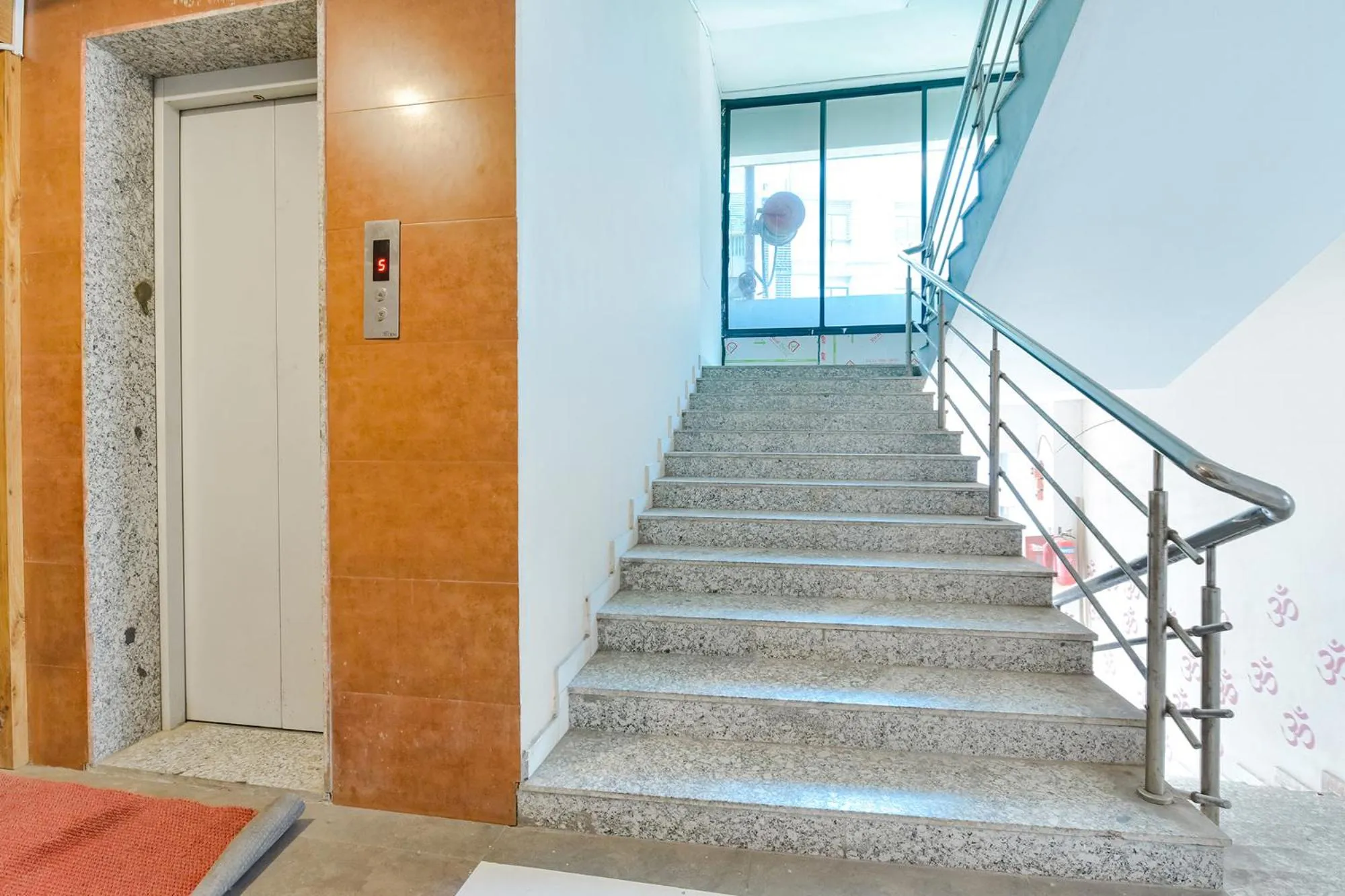 Lobby or reception in FabHotel Apollo - Nr Odhav Ring Road