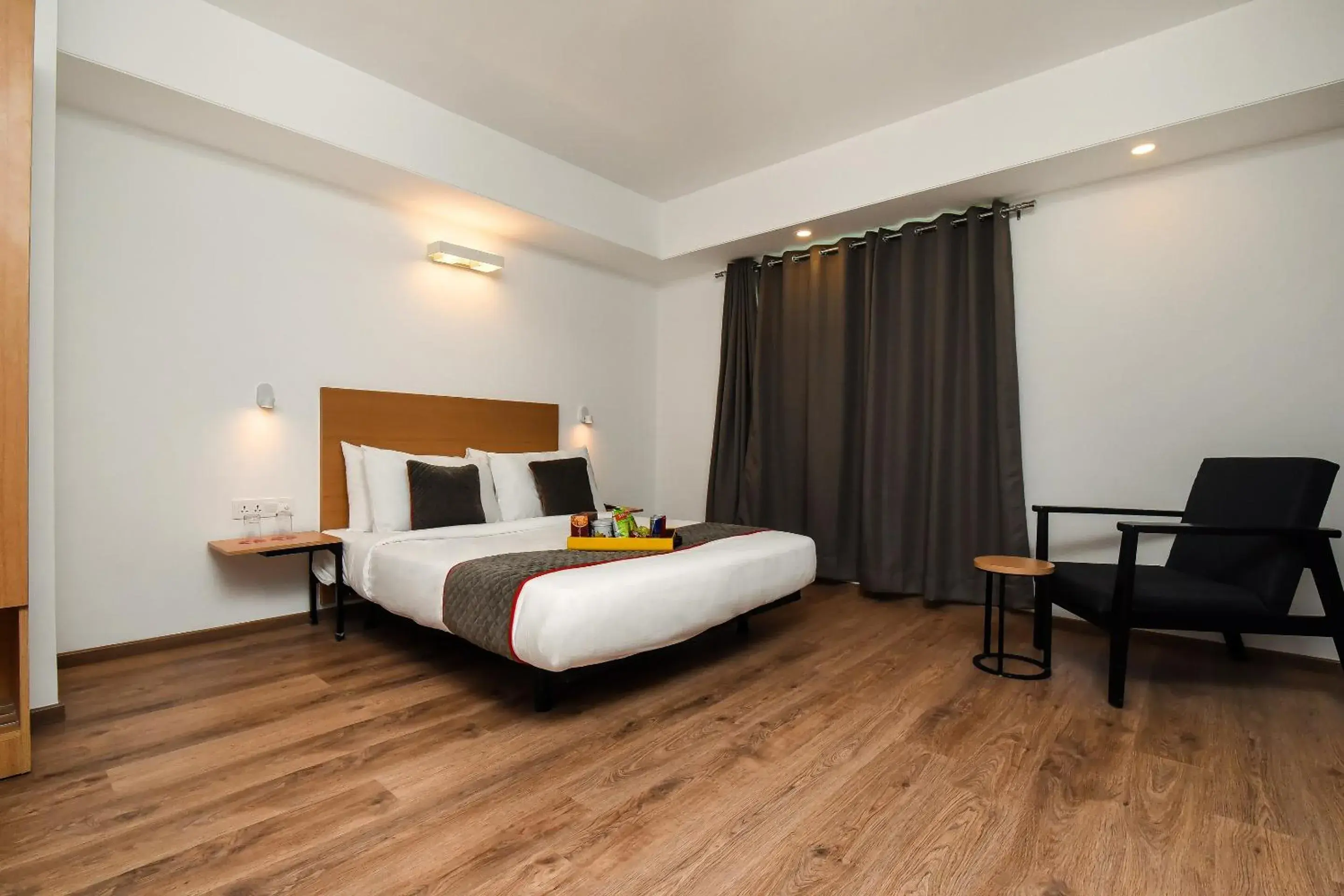 Facade/entrance, Bed in Townhouse C Scheme Ahinsa Circle Facade/entrance, Bed in Townhouse C Scheme Ahinsa Circle