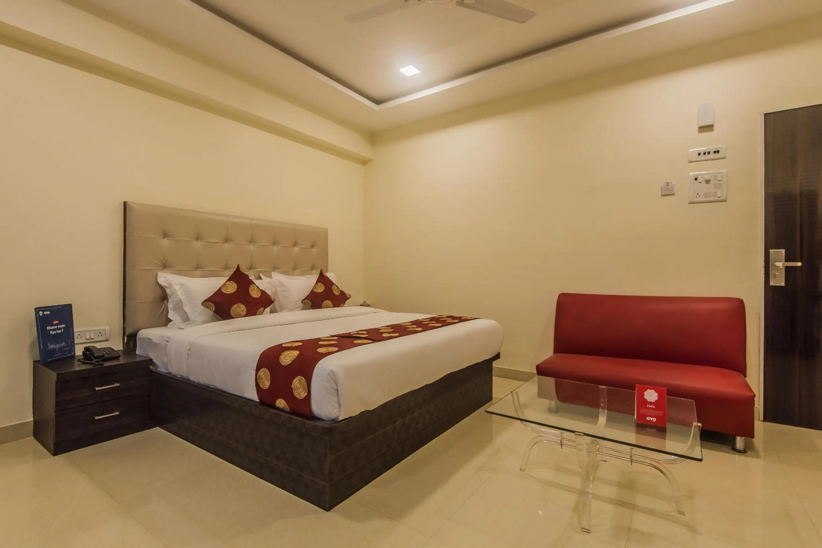 Bedroom, Bed in Super Hotel O Palace Inn Near Don Bosco (Borivali) Metro Station