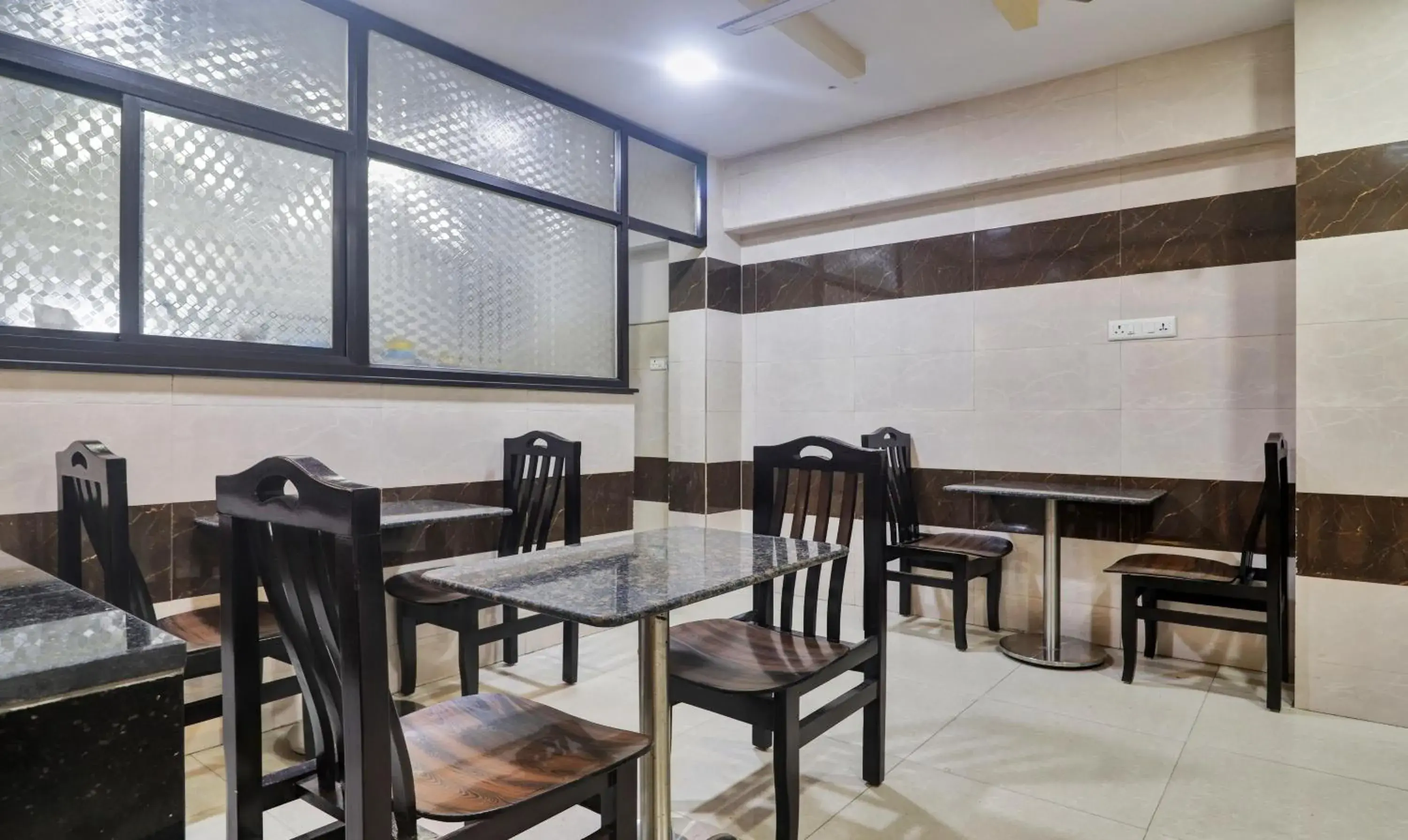 Breakfast in Itsy Hotels Aflah Breakfast in Itsy Hotels Aflah