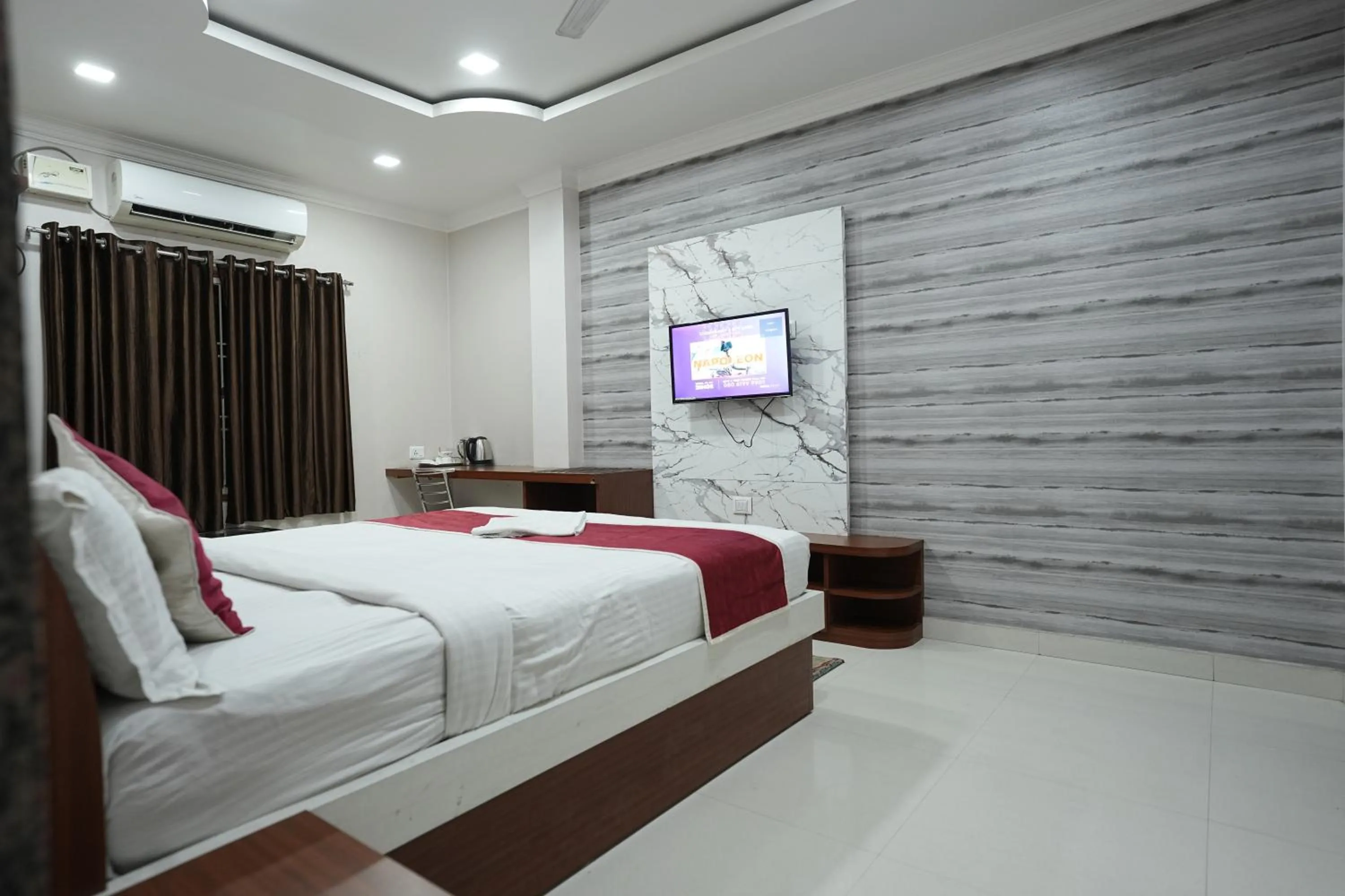 Hotel Aashiyana