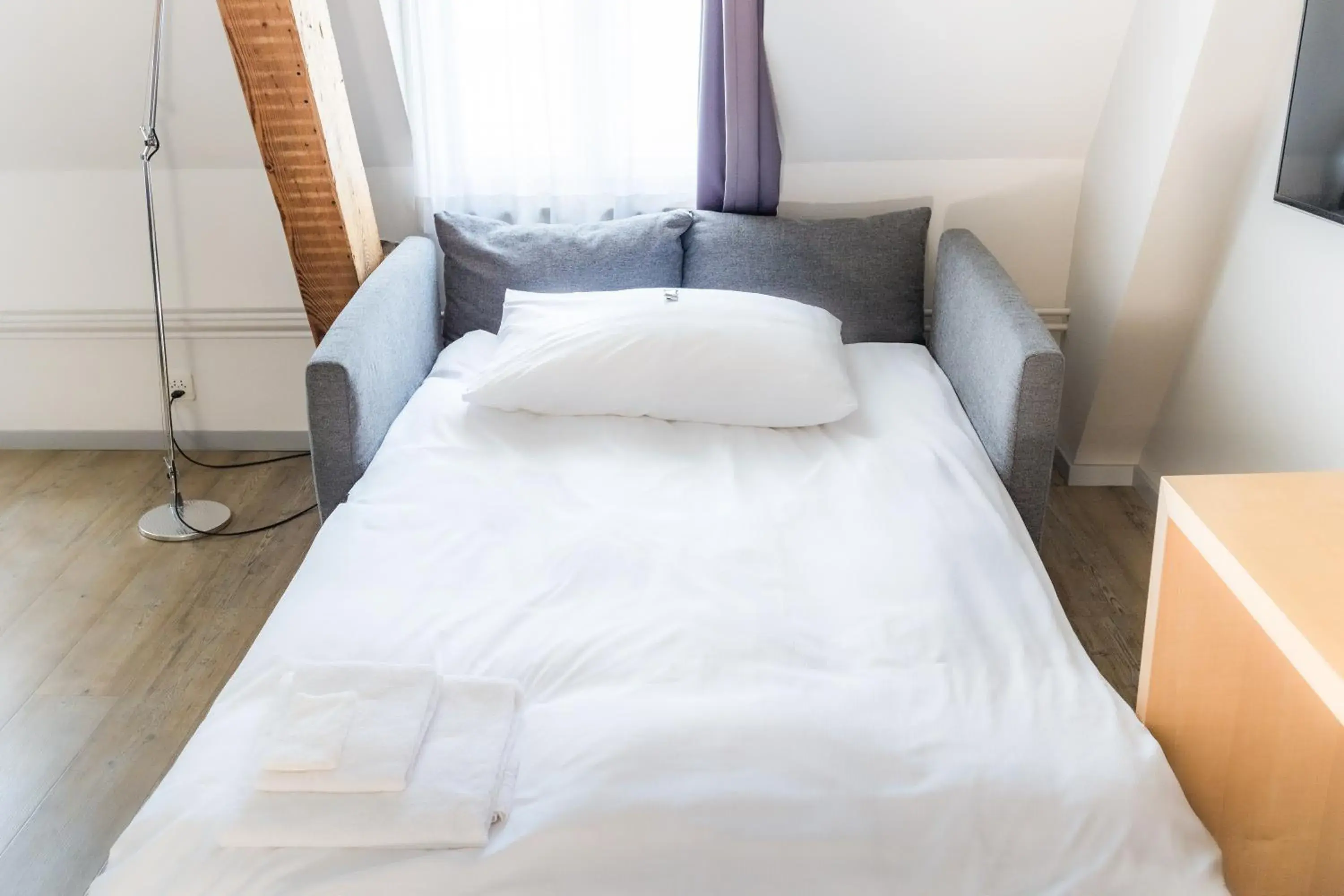 Bed in Royal Hotel - Urban Living Bed in Royal Hotel - Urban Living