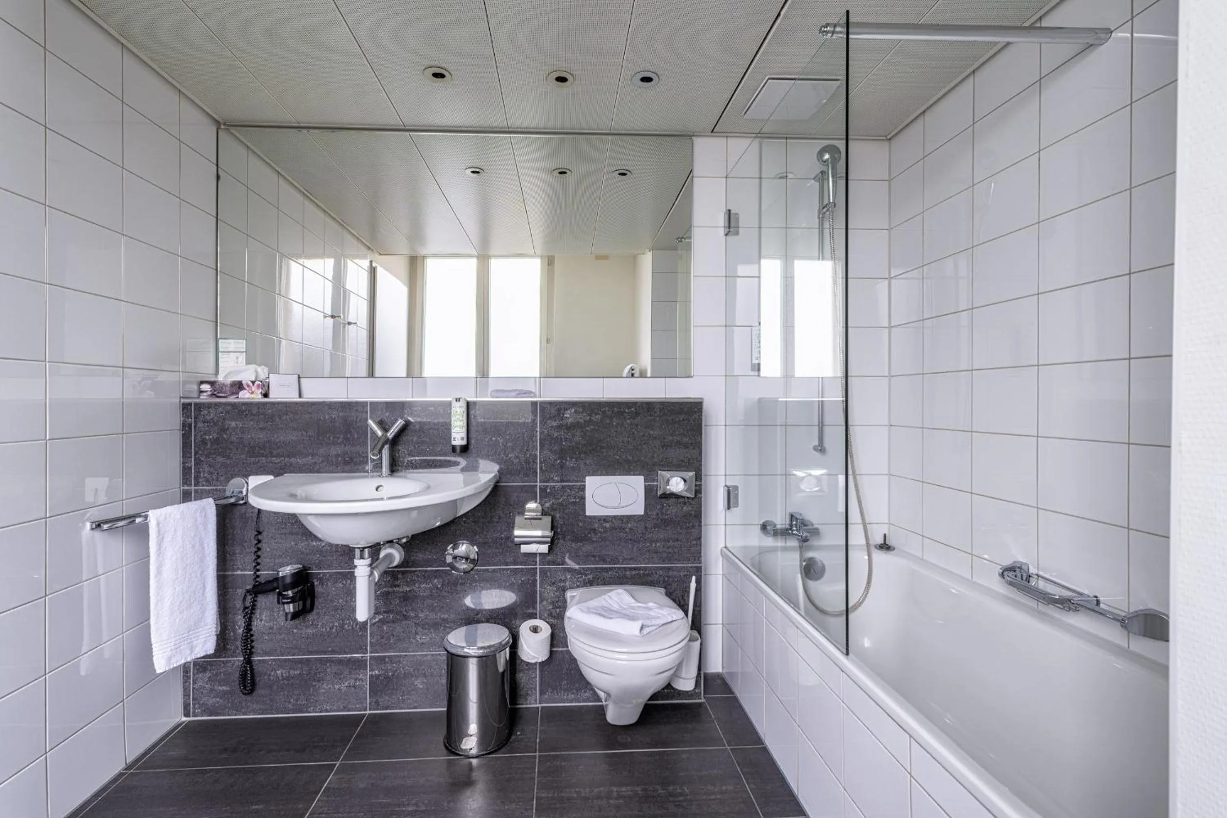 Bathroom in Royal Hotel - Urban Living