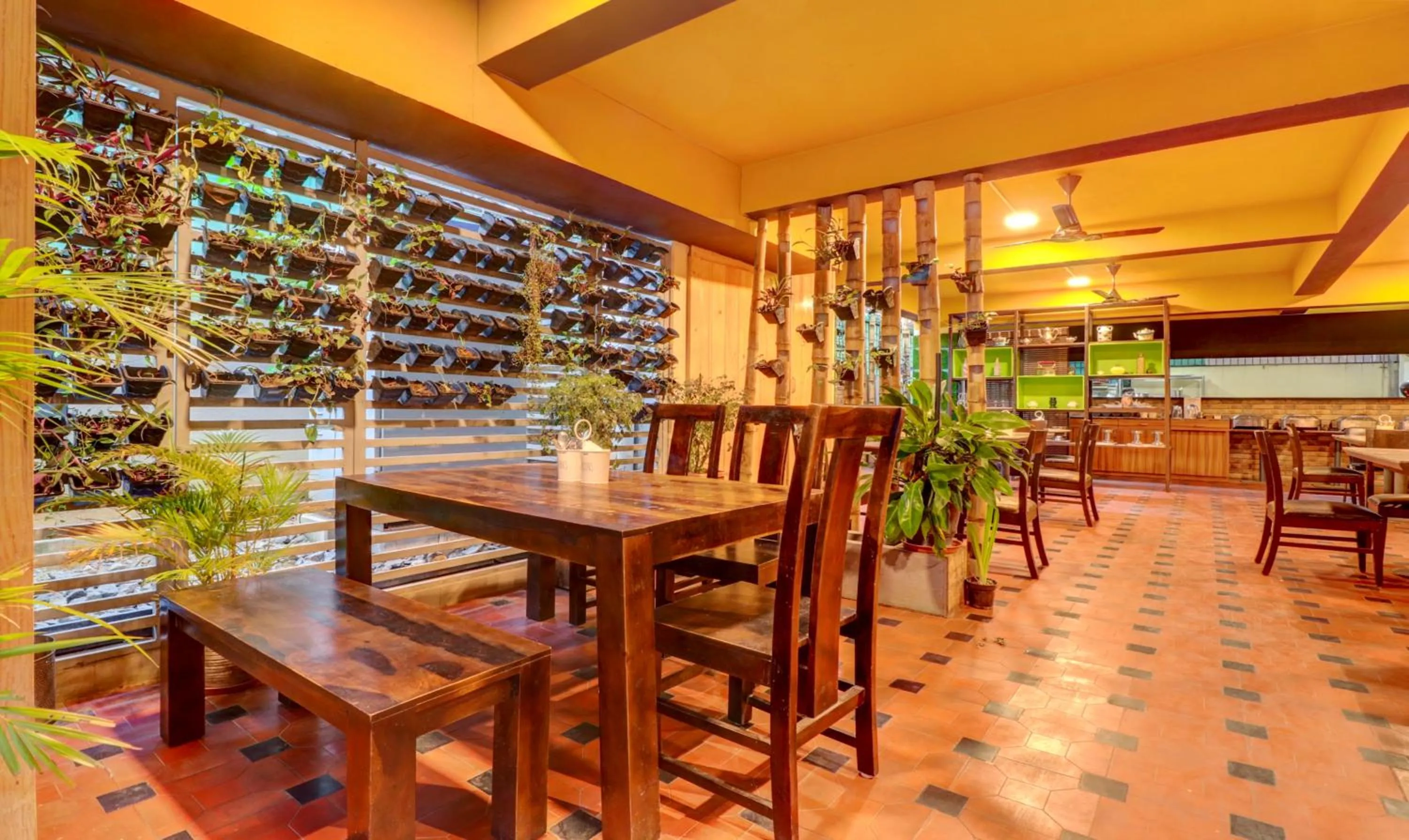 Restaurant/places to eat in Treebo 12 Degrees West, Domlur