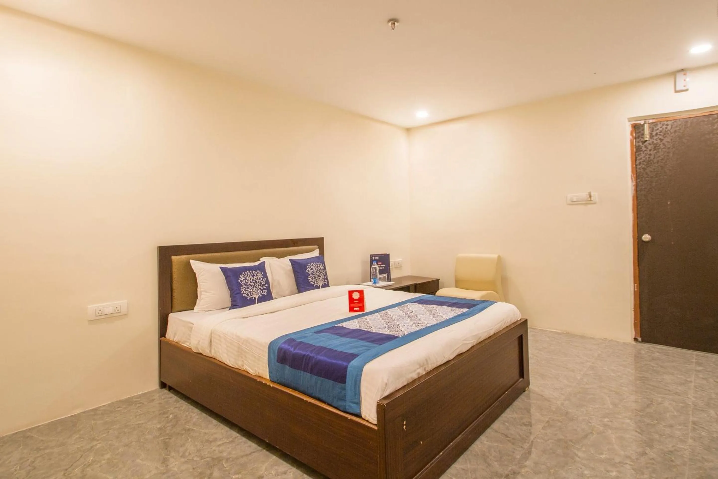 Bedroom, Bed in Capital O Wild Wings Hotel Near Omni Hospital Lane Nagole main road