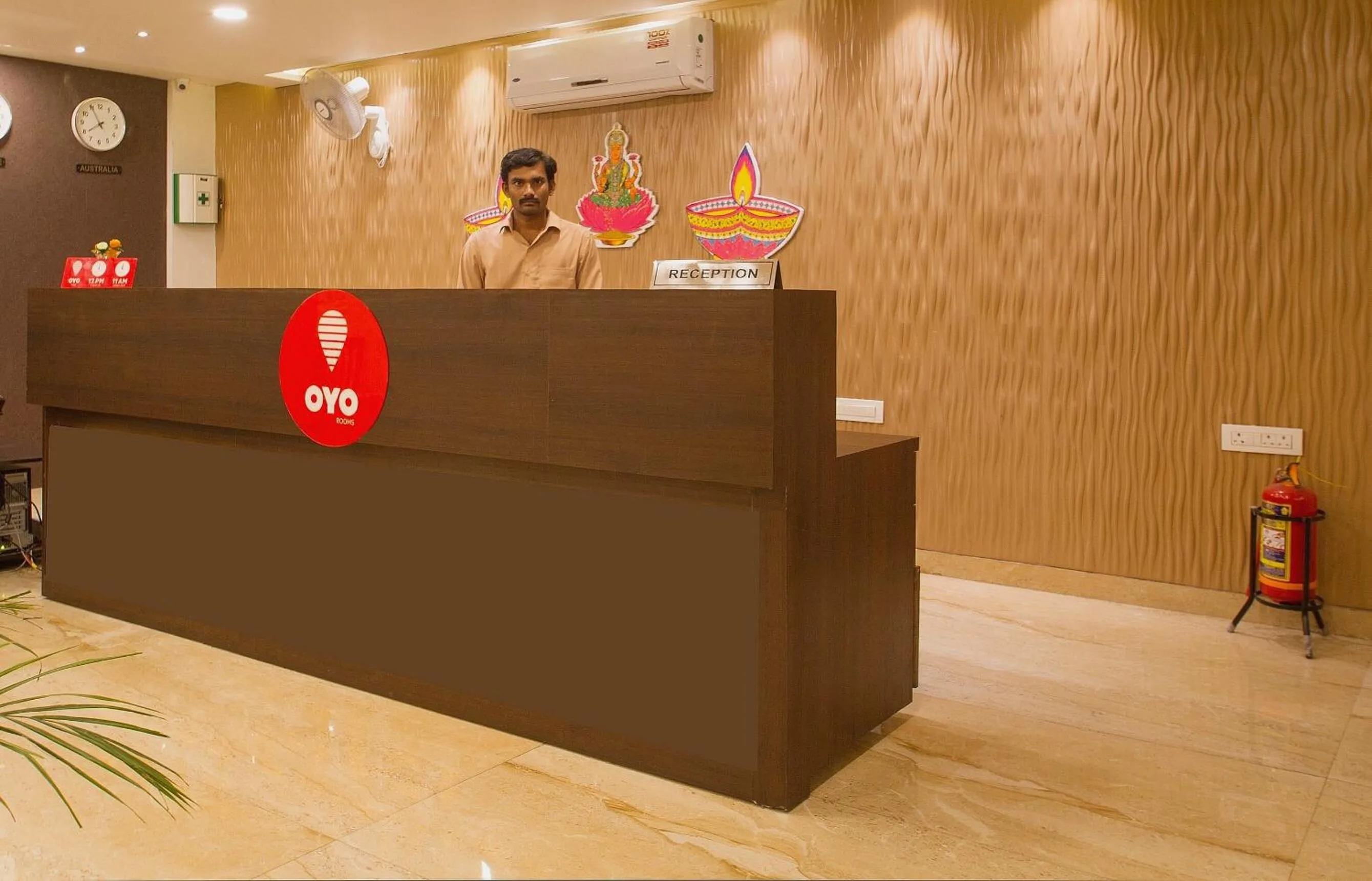 Lobby or reception in Capital O Wild Wings Hotel Near Omni Hospital Lane Nagole main road