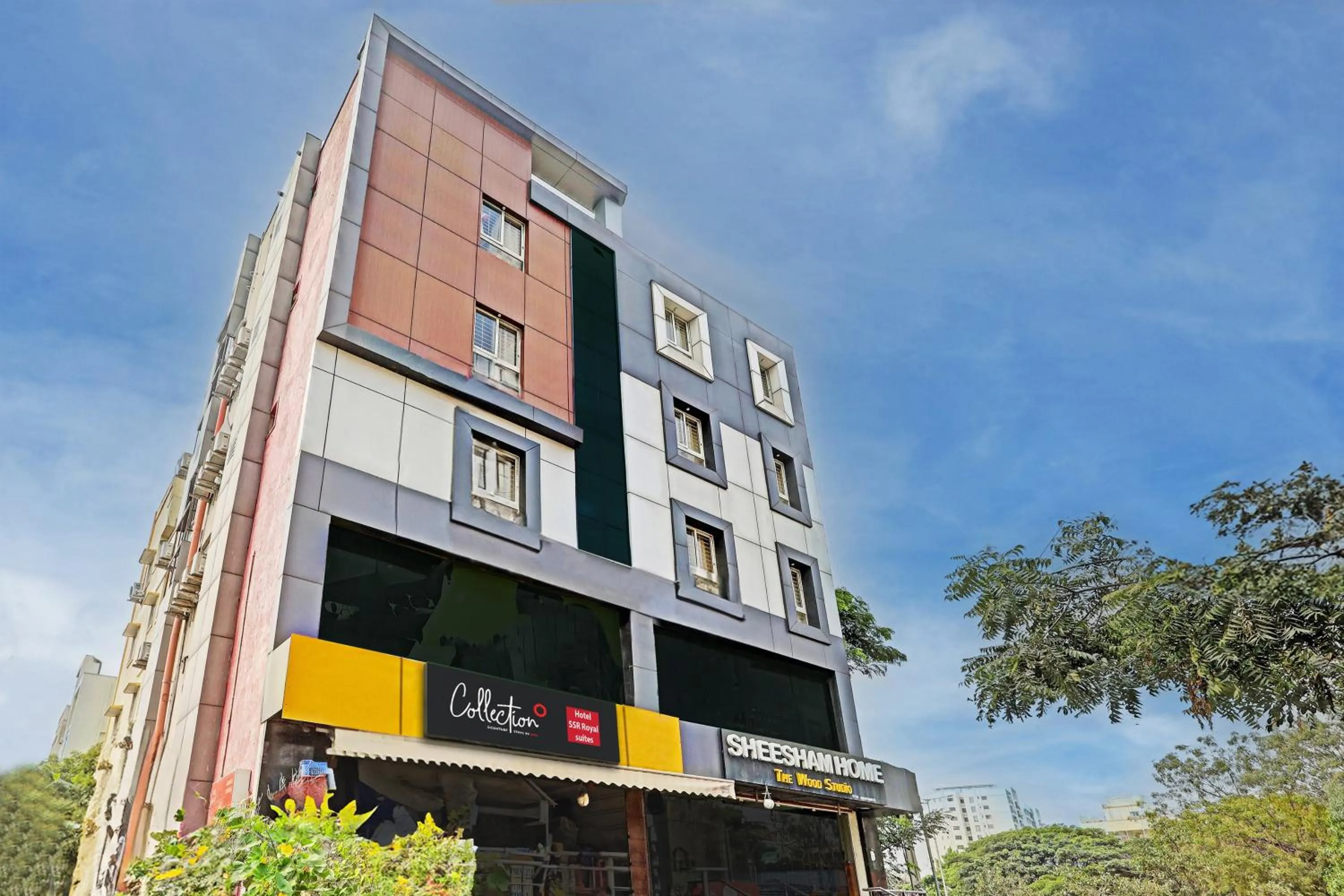 Facade/entrance in Collection O SSR Royal Suites