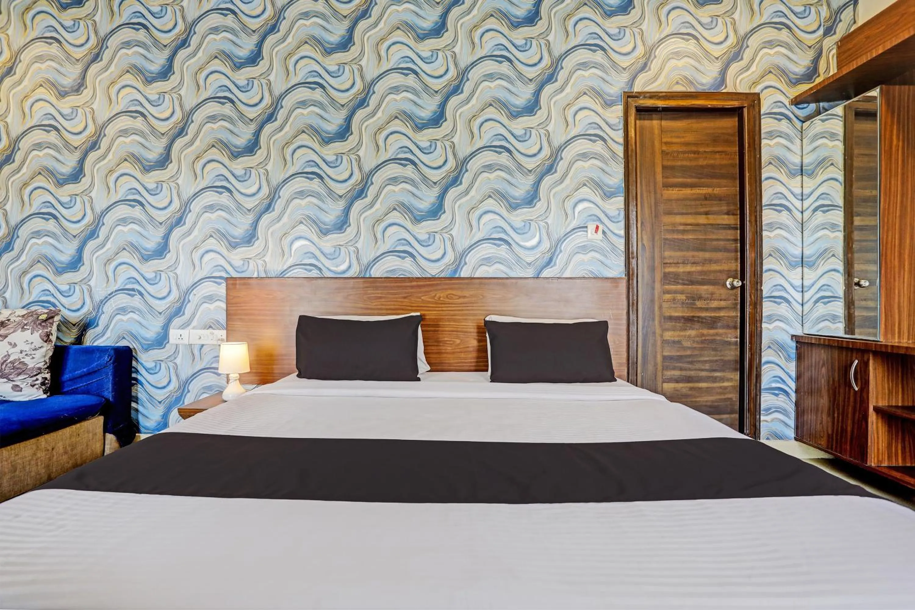 Facade/entrance, Bed in Super Collection O SSR Royal Suites