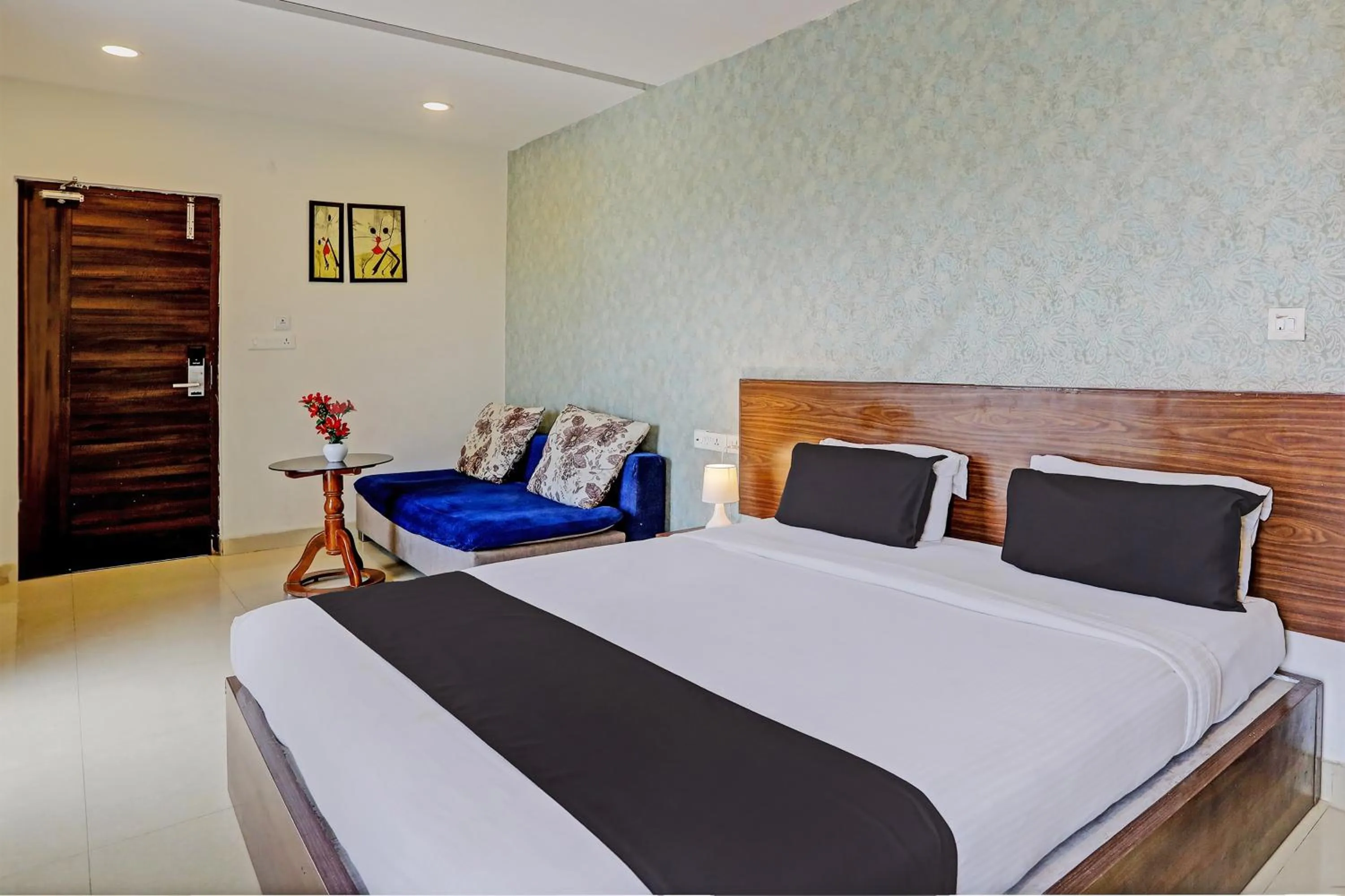 Bedroom, Bed in Super Collection O SSR Royal Suites