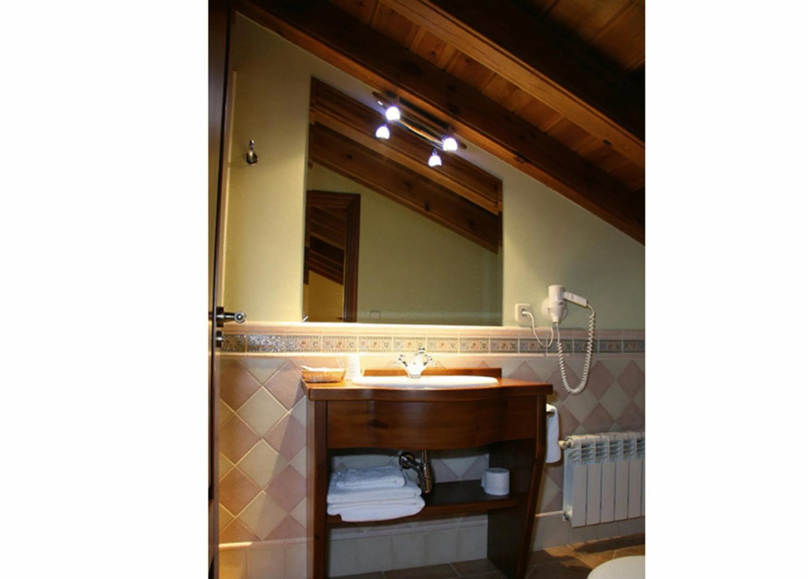 Bathroom in Hotel Puerta Sepúlveda