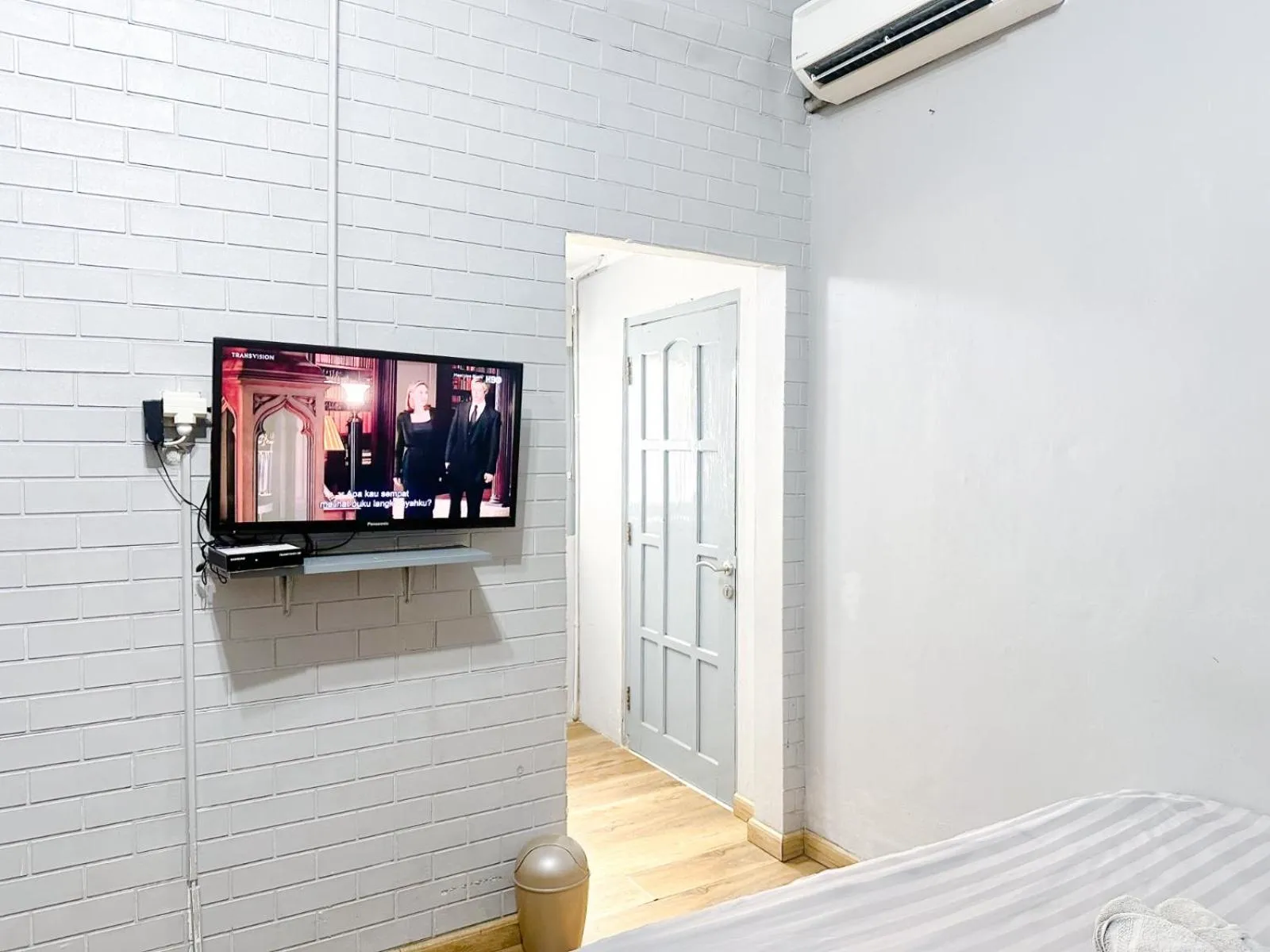 TV and multimedia in Otu Hostel By Ostic