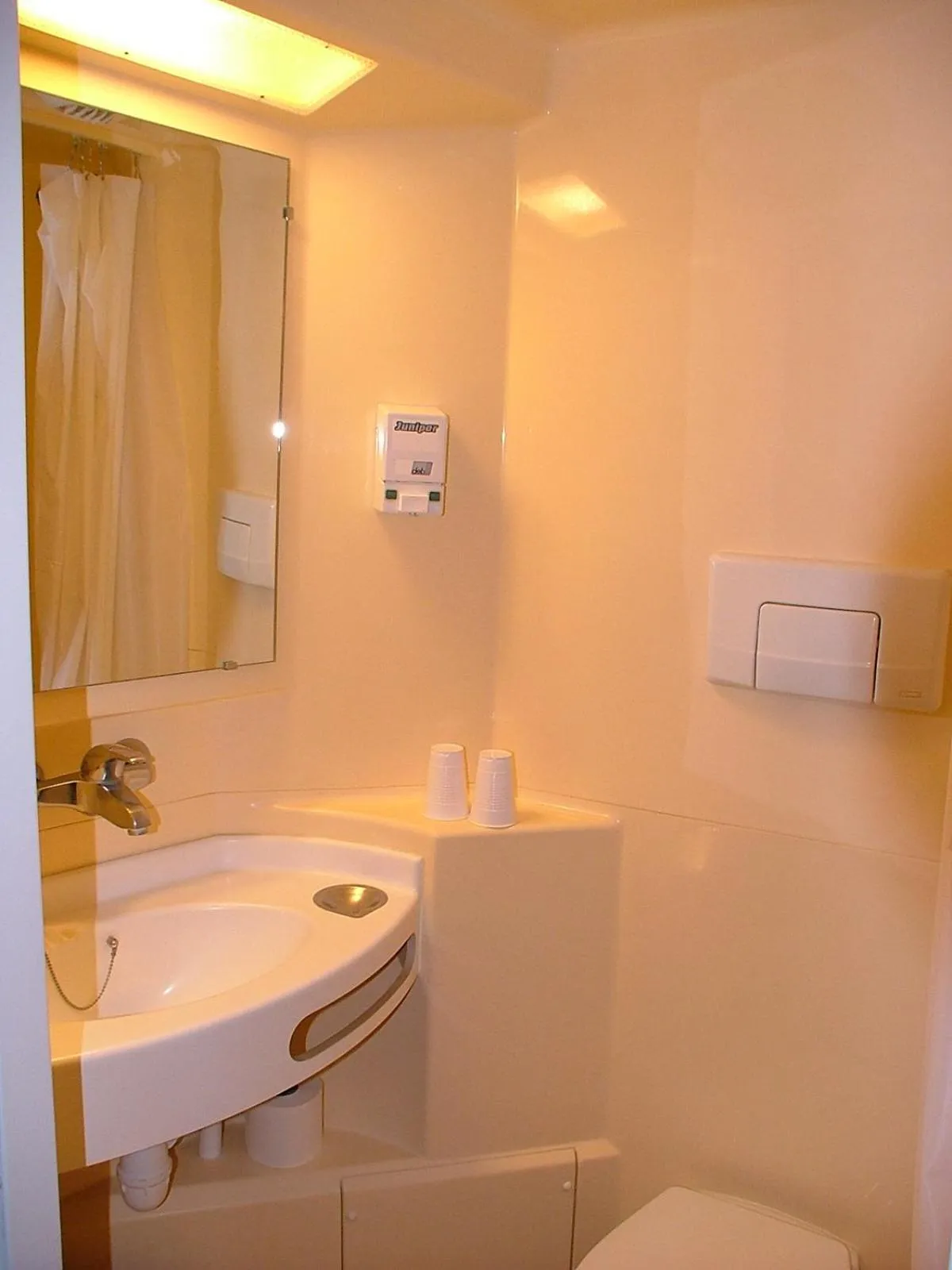 Restaurant/places to eat in Hôtel de la Place